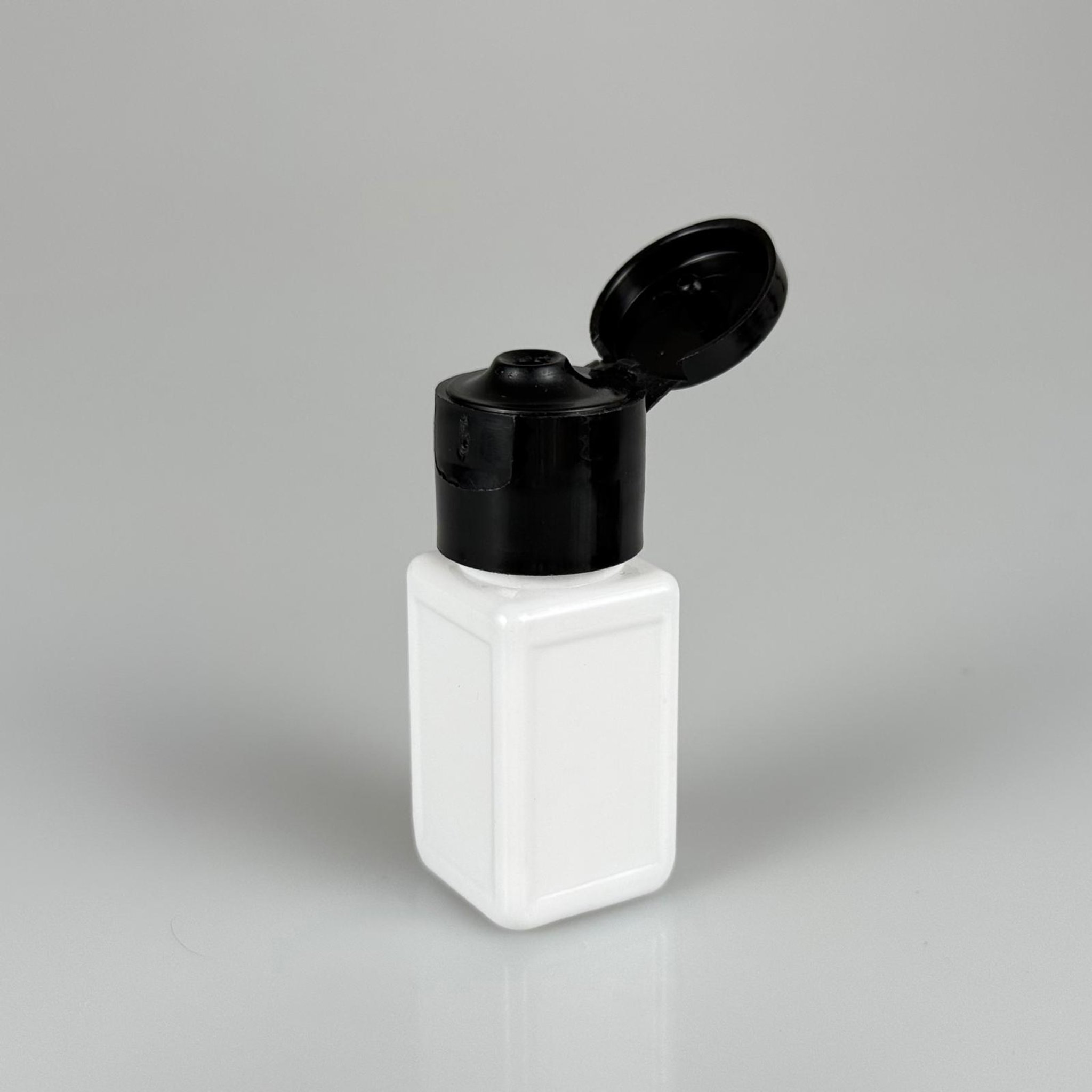 10 ML AÇILIR KAPAKLI BEYAZ KARE PET ŞİŞE - 10 CC BEYAZ ŞİŞE + SİYAH FLİPTOP KAPAKLI TAKIM