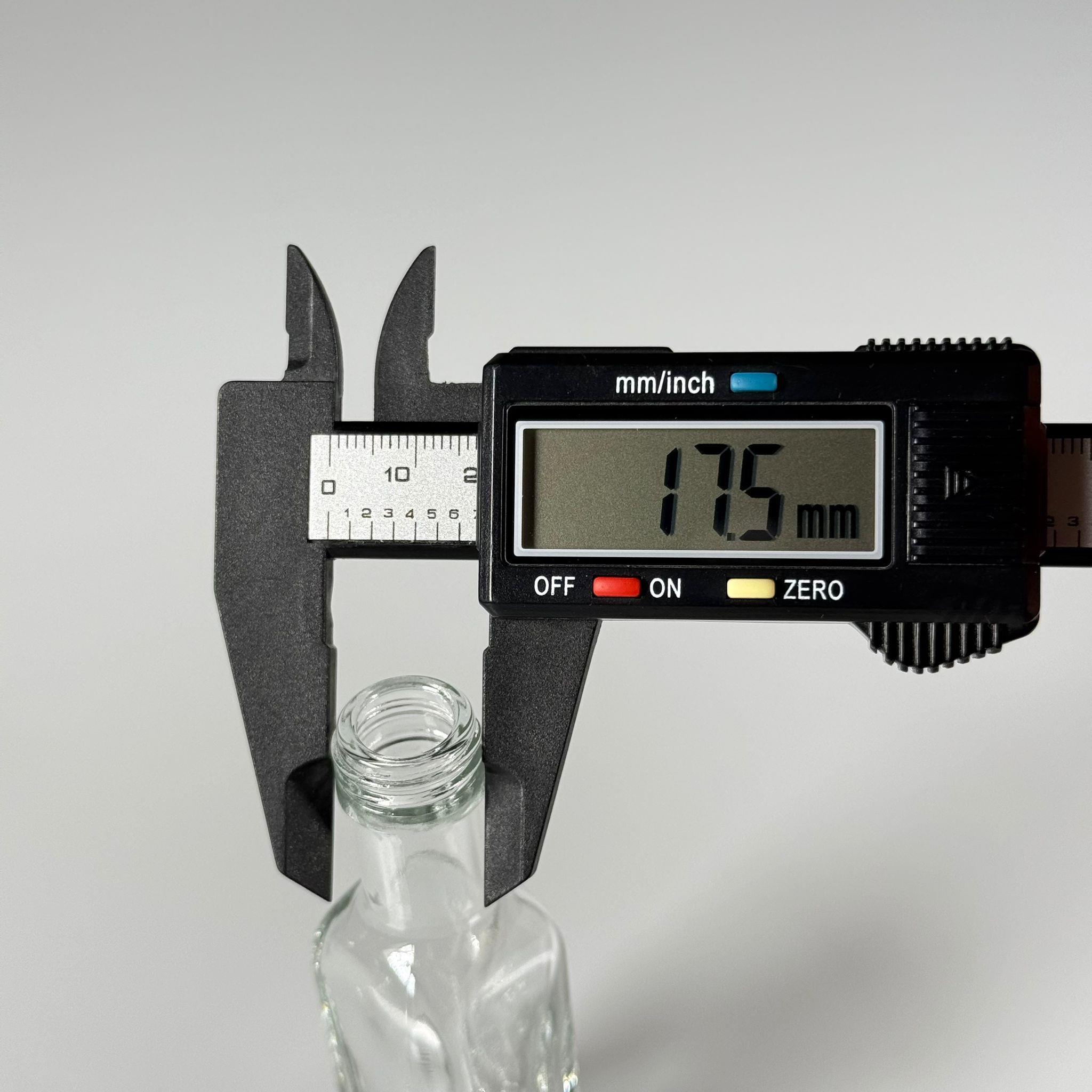 20 CC MARASKA KÖŞELİ CAM ŞİŞE KAPAKSIZ (18 AĞIZ) - 20 ml kare cam şişe