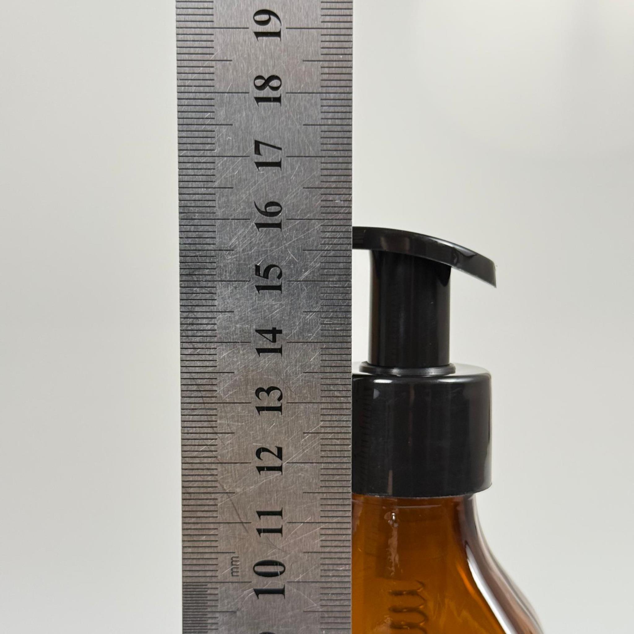 100 CC AMBER YASSI CAM ŞİŞE - SİYAH POMPALI - 100 ML KAHVERENGİ POMPALI ŞİŞE
