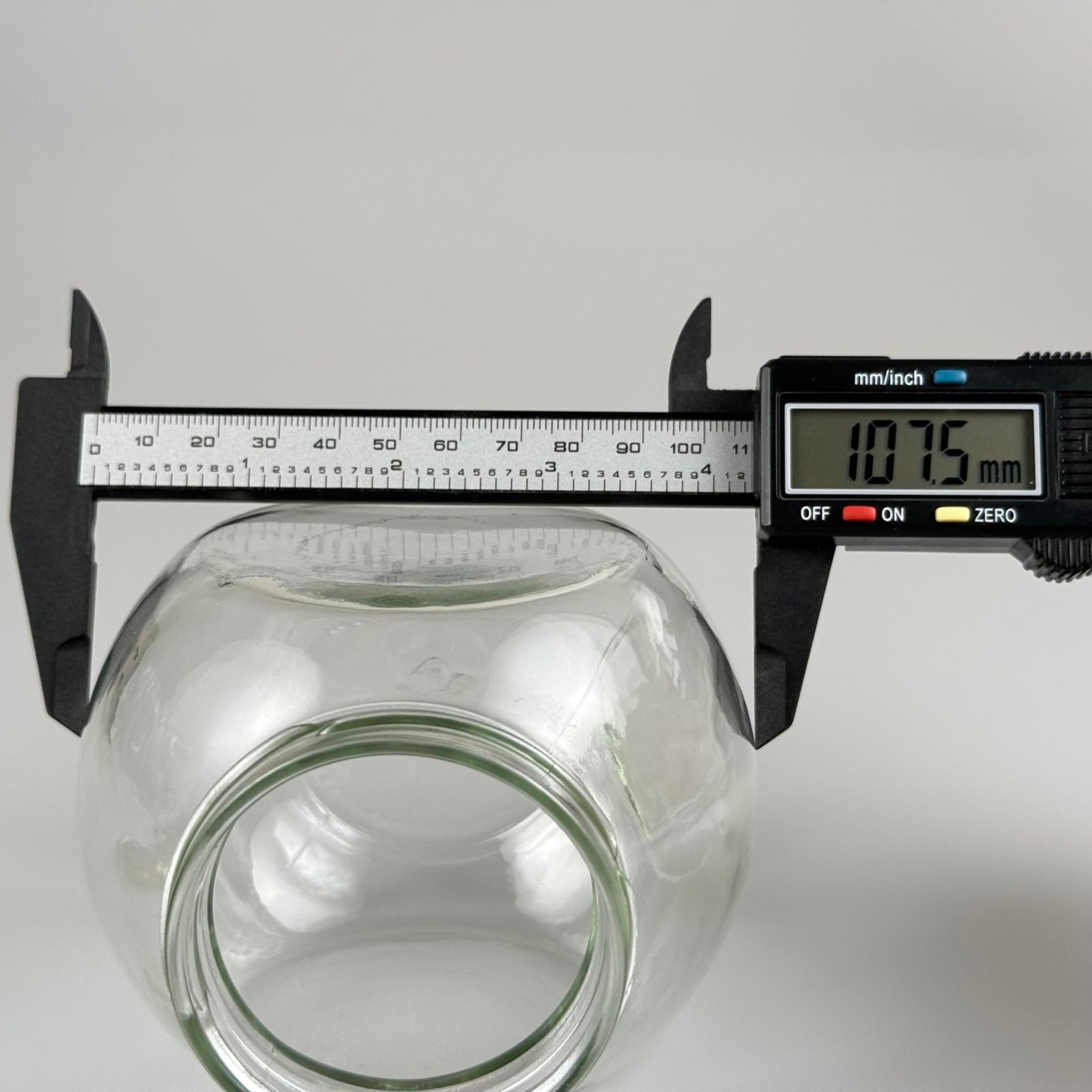 500 CC ÇİFTDİPLİ CAM KAVANOZ - DÜĞMELİ GOLD METAL KAPAKLI - 500 ML YATIK KAVANOZ