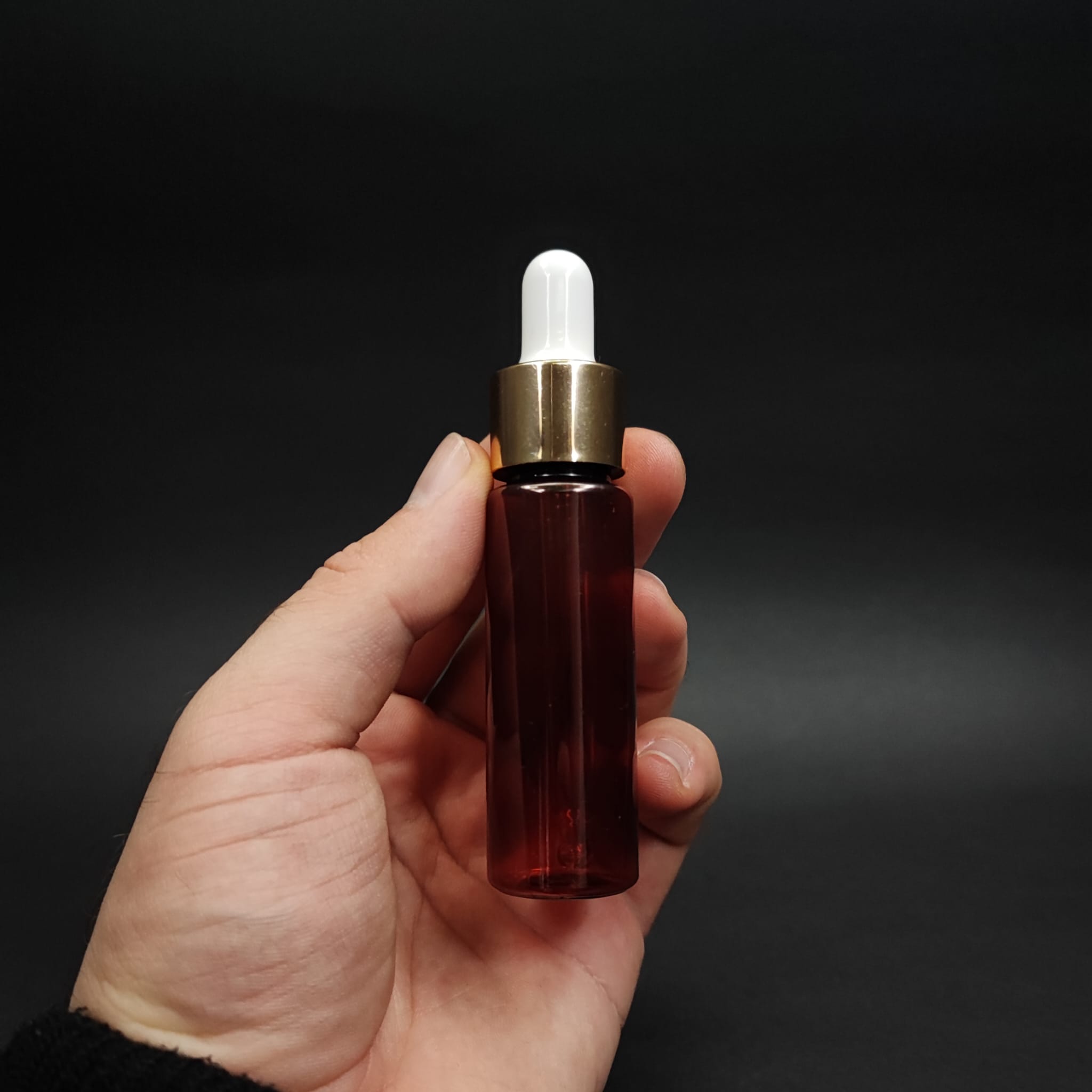 20 CC CAM DAMLALIKLI AMBER PLASTİK ŞİŞE - 20 ML DROPPER PET ŞİŞE + BEYAZ EMZİK + GOLD KAPAK + CAM PİPET SET