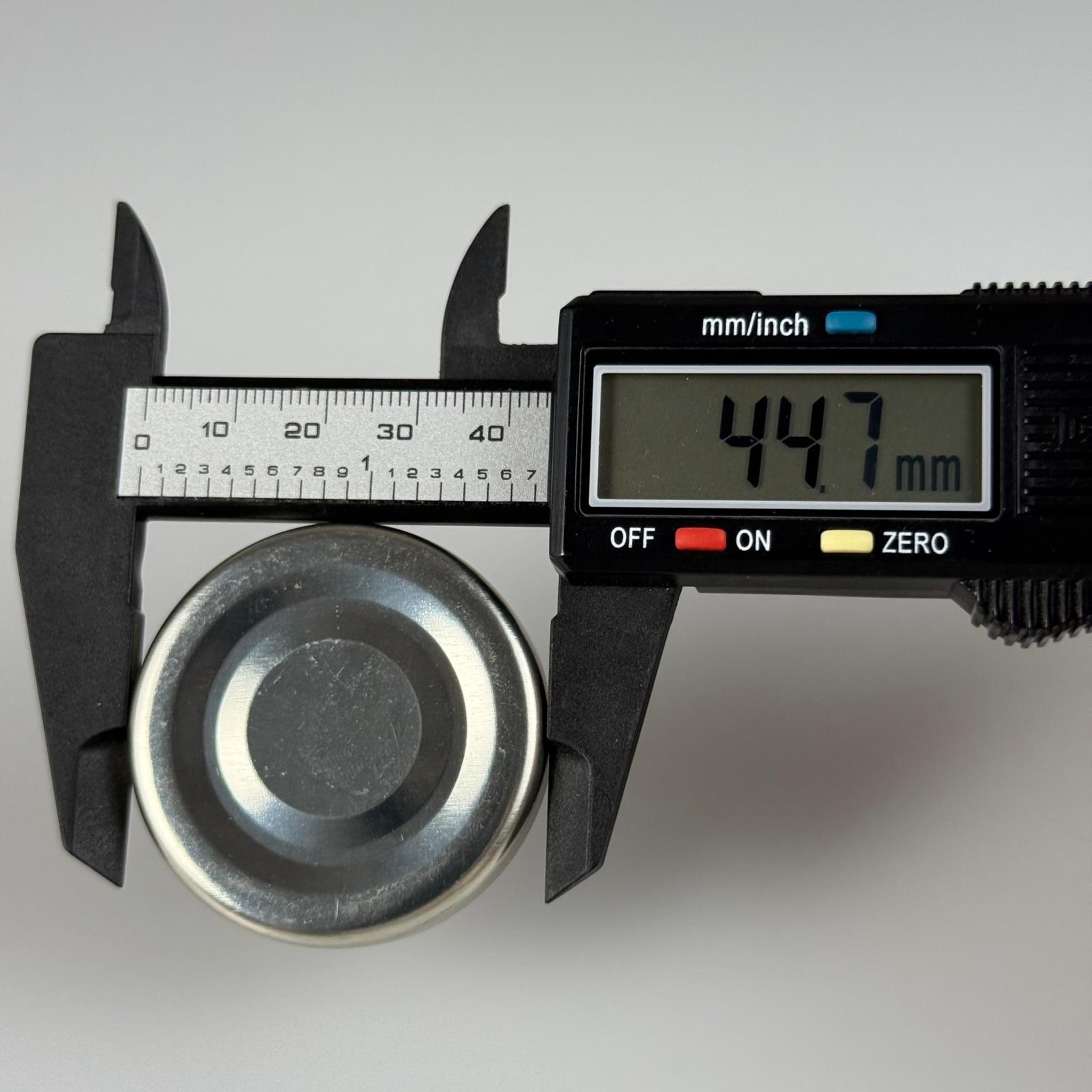 43 MM TWİST-OFF GÜMÜŞ METAL KAPAK