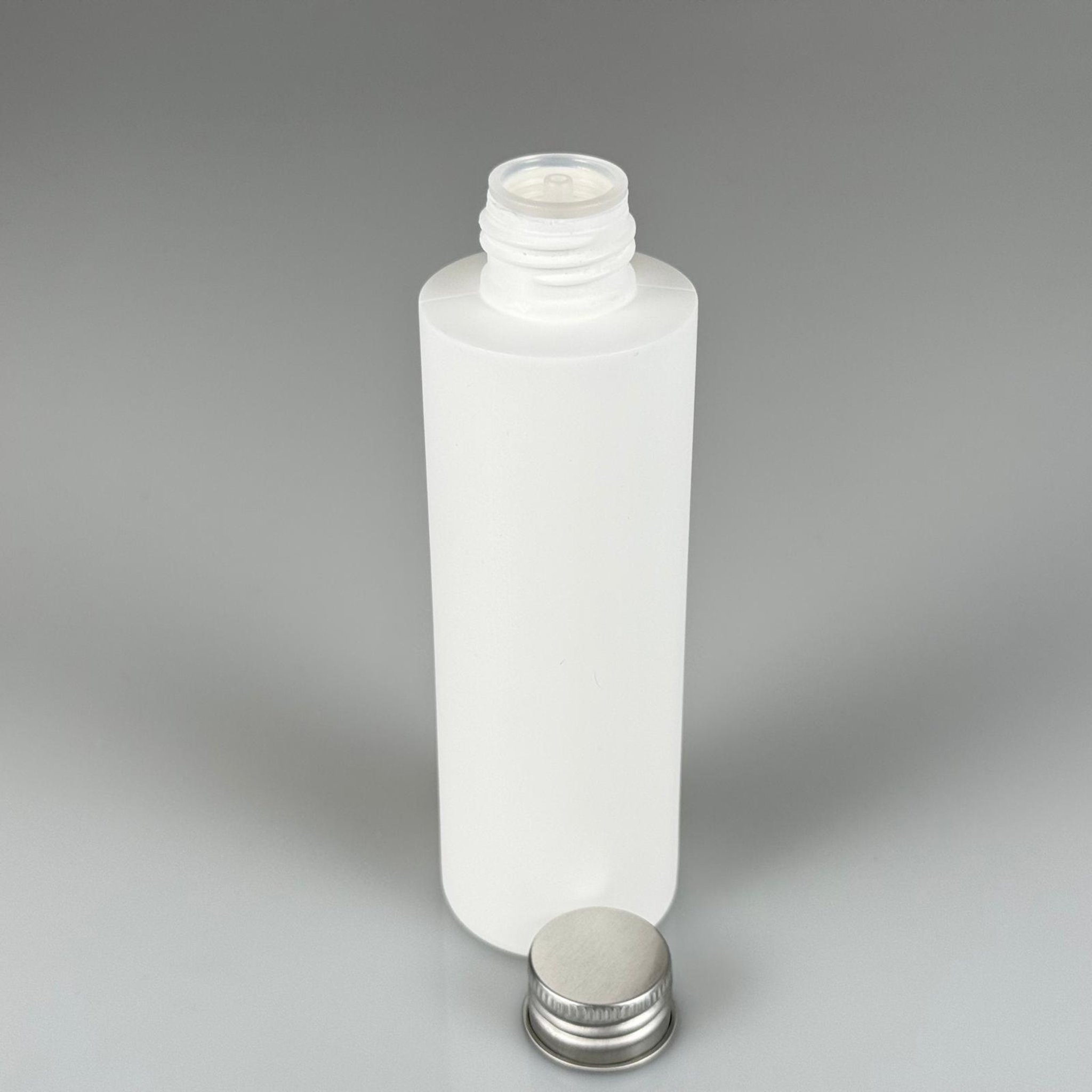 150 CC MAT BEYAZ SERT POLİETİLEN ASETON ŞİŞESİ (24 AĞIZ) + KÖPÜK CONTALI GÜMÜŞ METAL ALÜMİNYUM KAPAK + KOLONYA TIPALI TAKIM - 150 ML KAPAKLI BEYAZ PLASTİK ŞİŞELER