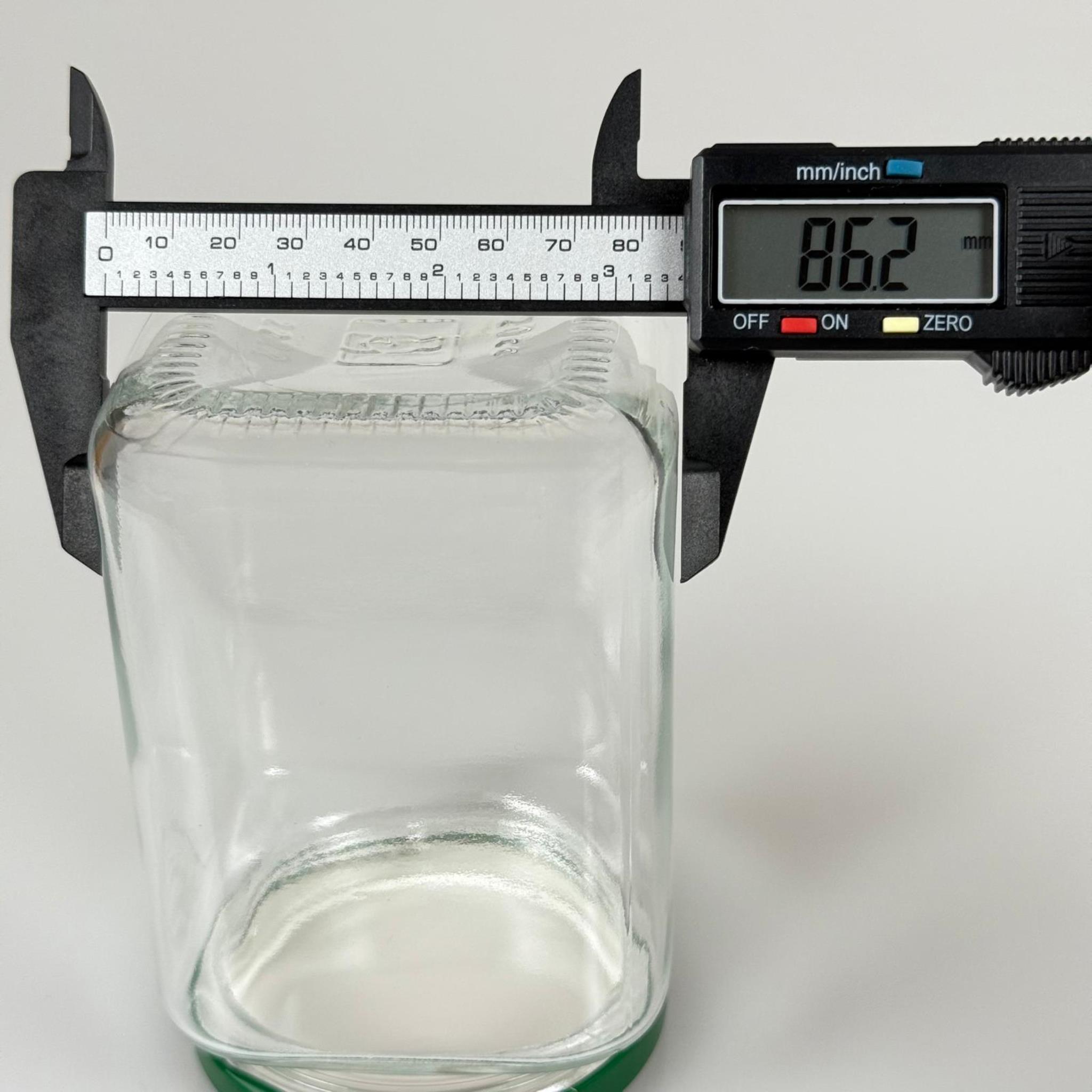 720 CC CAM KARE KAVANOZ - KOYU YEŞİL METAL KAPAKLI - 720 ML KÖŞELİ CAM KAVANOZ