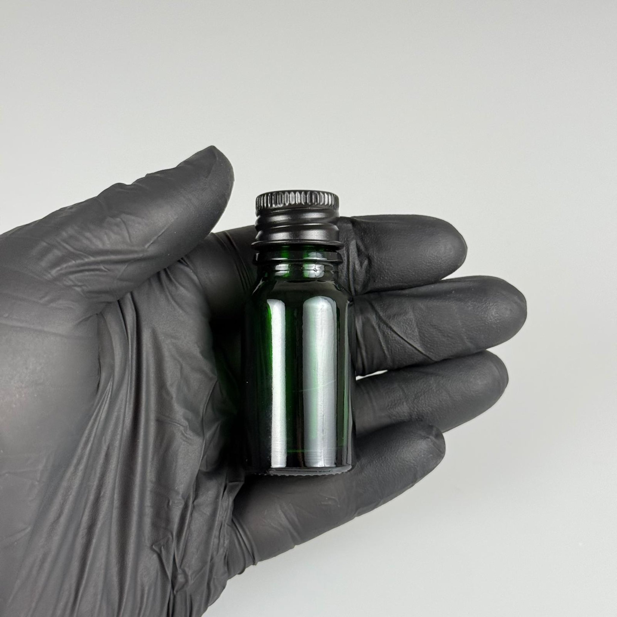 10 CC YEŞİL CAM ŞİŞE + KÖPÜK CONTALI SİYAH ALÜMİNYUM METAL KAPAKLI + KÖR TIPALI TAKIM - 10 ML YEŞİL CAM ŞİŞE