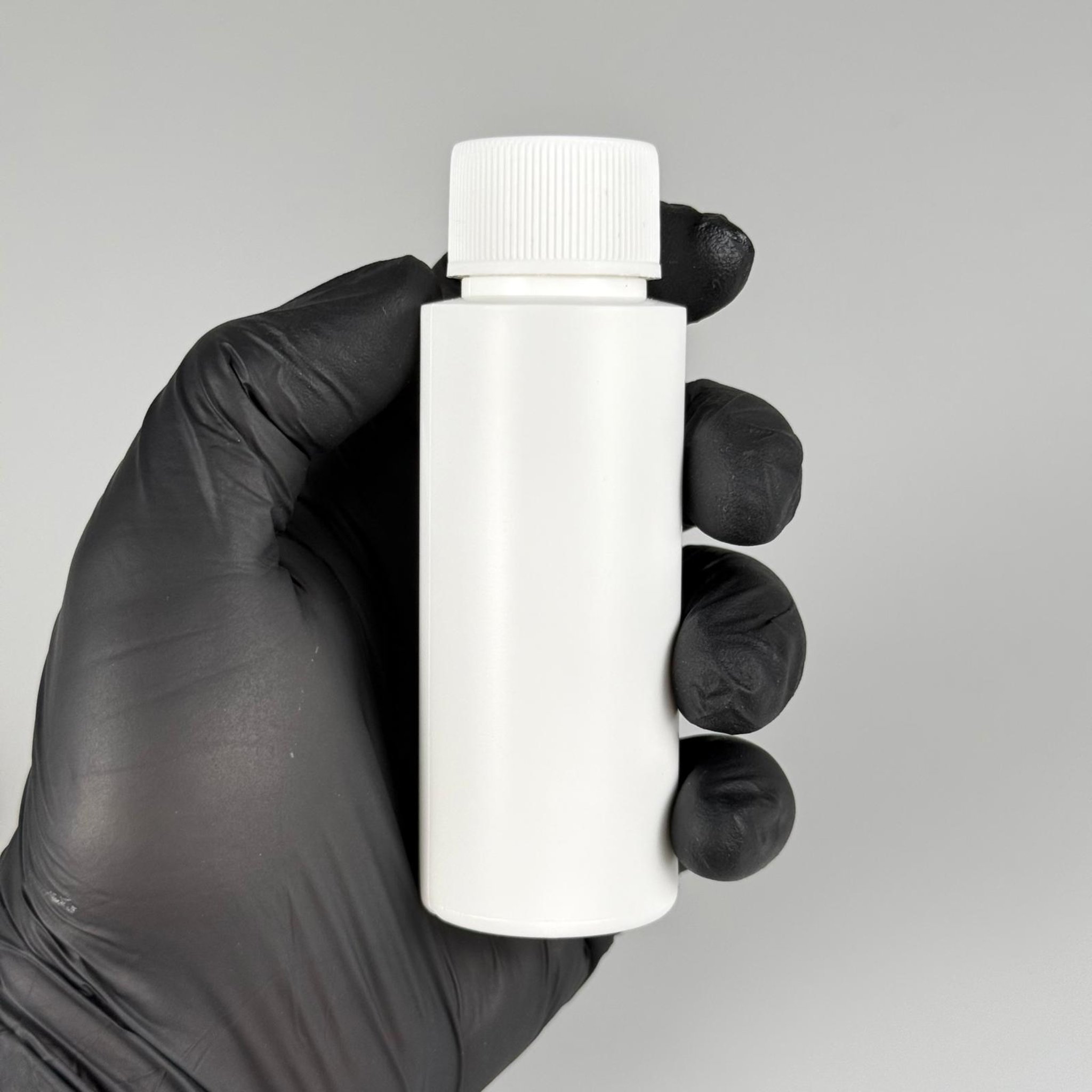 50 CC BEYAZ POLİETİLEN PLASTİK ŞİŞE - BEYAZ KÖPÜK CONTALI KAPAKLI + KOLONYA TIPALI TAKIM - 50 ML KAPAKLI PLASTİK ŞİŞE