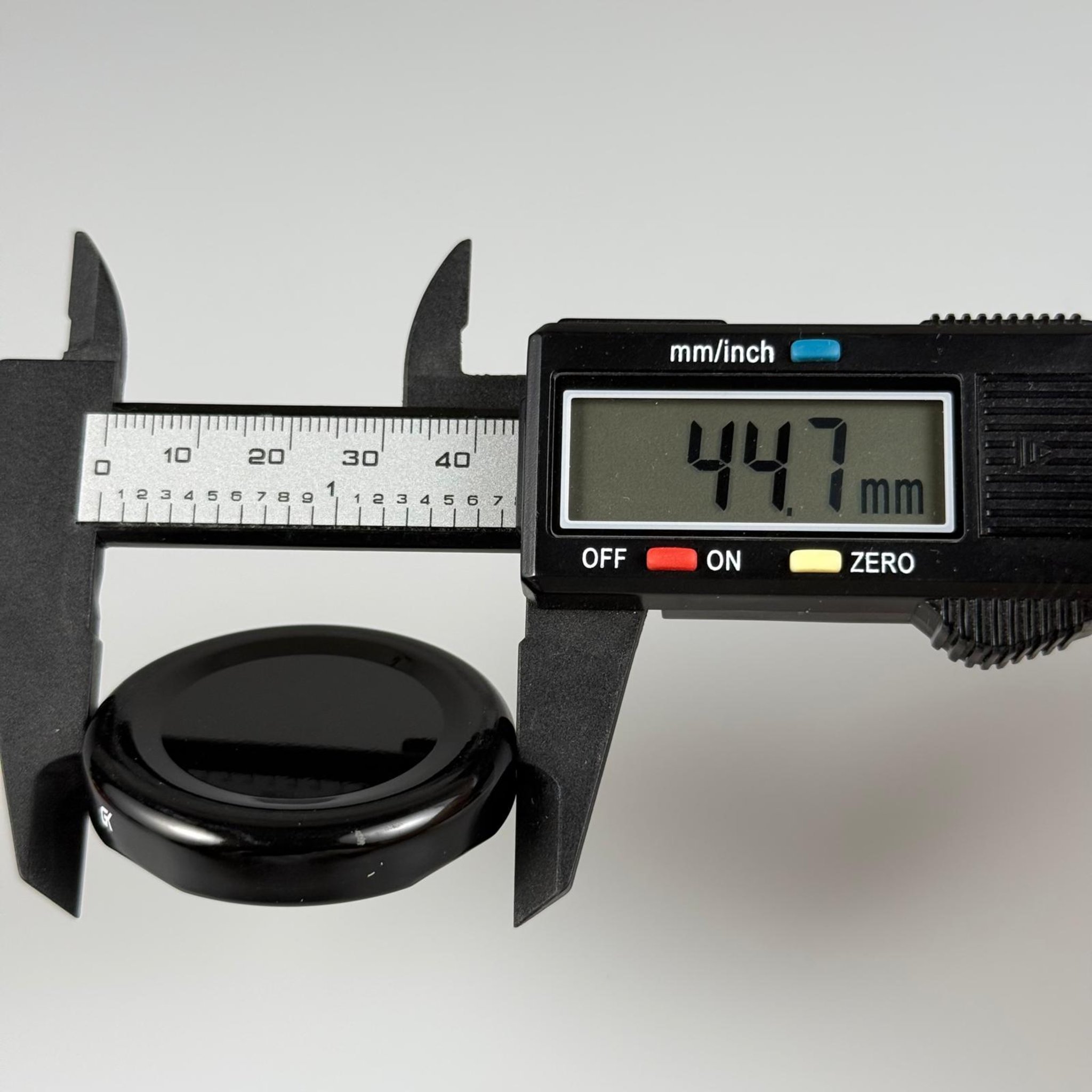 43 MM TWİST-OFF SİYAH METAL KAPAK