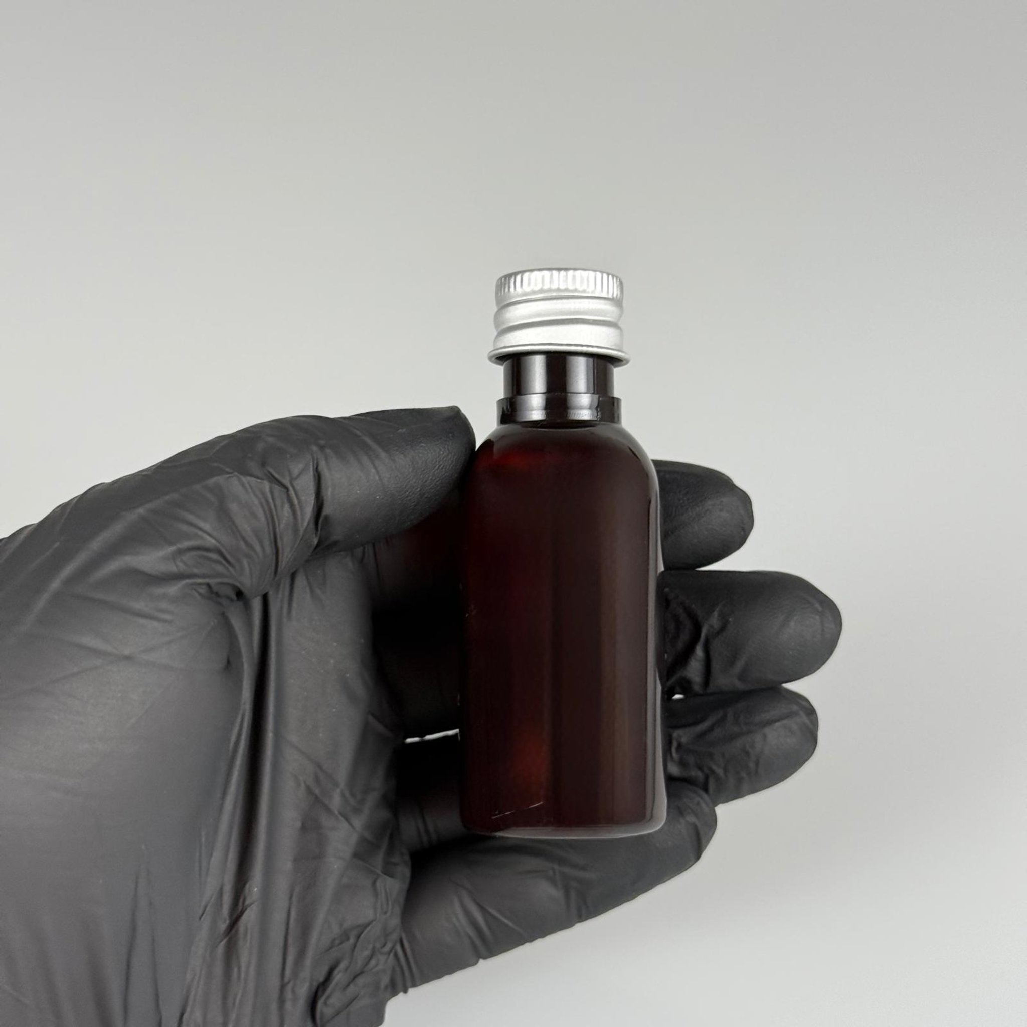 35 CC AMBER PET ŞİŞE - KÖPÜK CONTALI GÜMÜŞ ALÜMİNYUM METAL KAPAKLI + KÖR TIPALI TAKIM - 35 ML KAHVERENGİ PET ŞİŞE