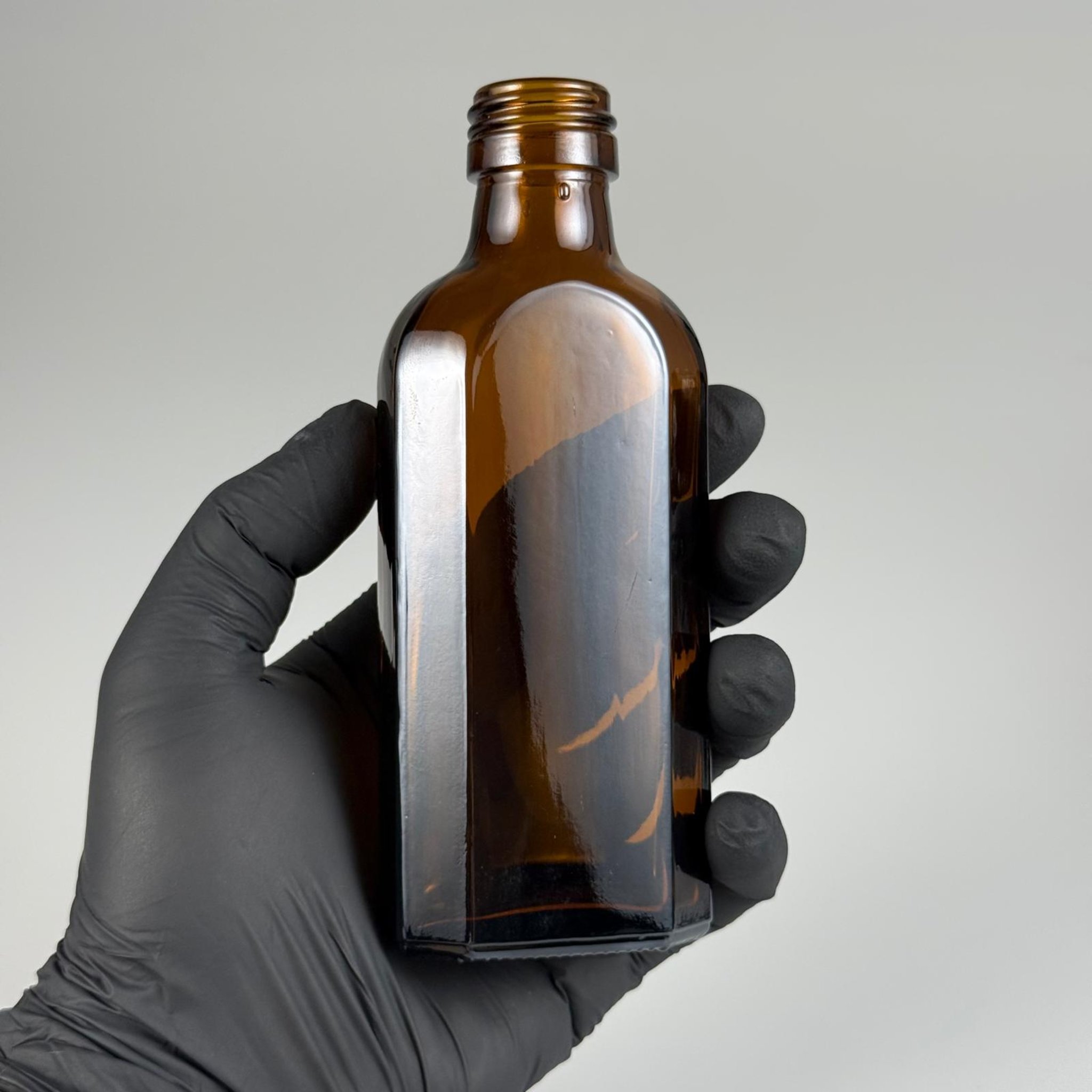 100 CC AMBER YASSI CAM ŞİŞE KAPAKSIZ (25 AĞIZ) - 100 ML YASSI ECZA ŞİŞESİ - İLAÇ ŞİŞESİ