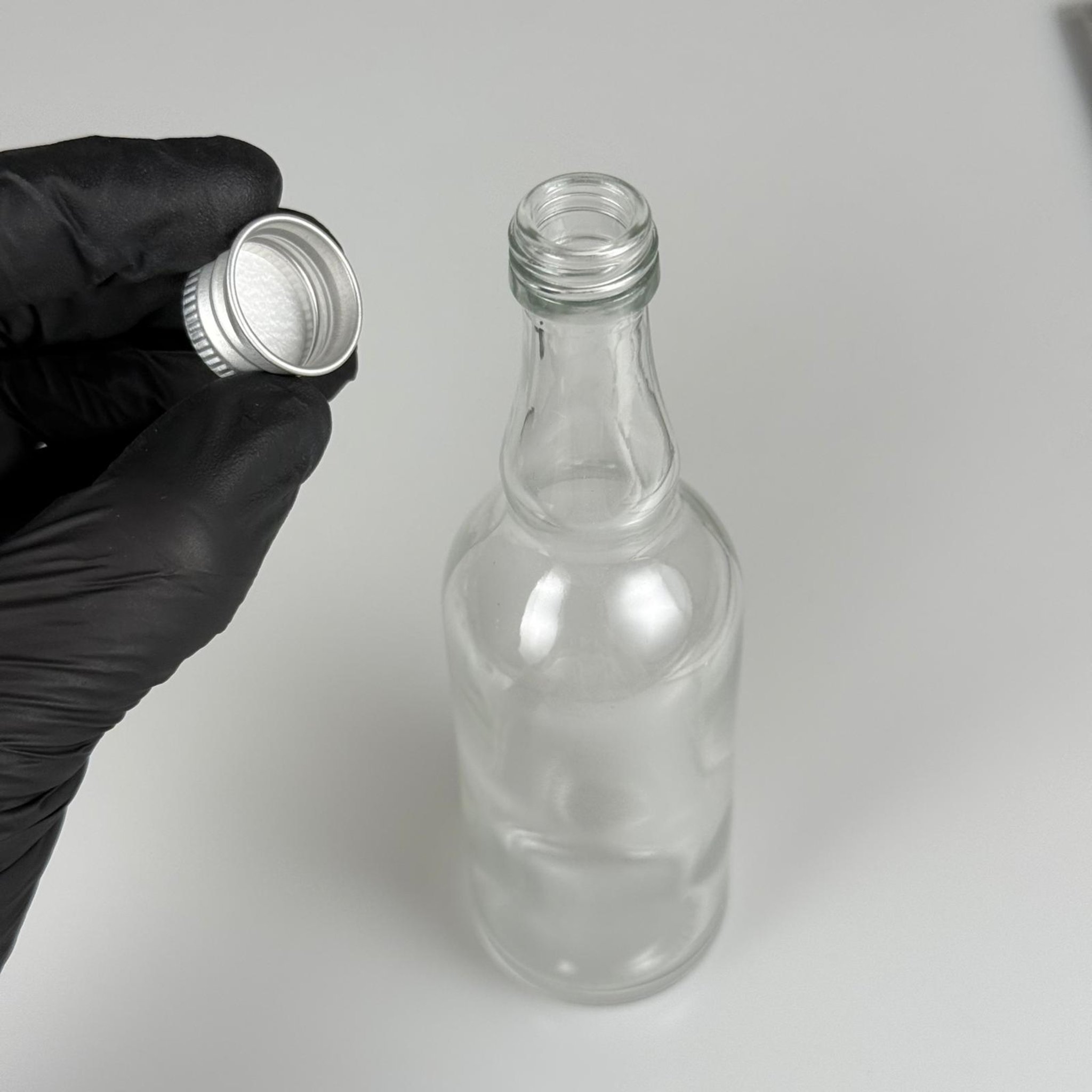 100 CC ŞEFFAF CAM BOĞUMLU SOS ŞİŞESİ + GÜMÜŞ ALÜMİNYUM METAL KAPAKLI TAKIM - 100 ML SOS ŞİŞESİ