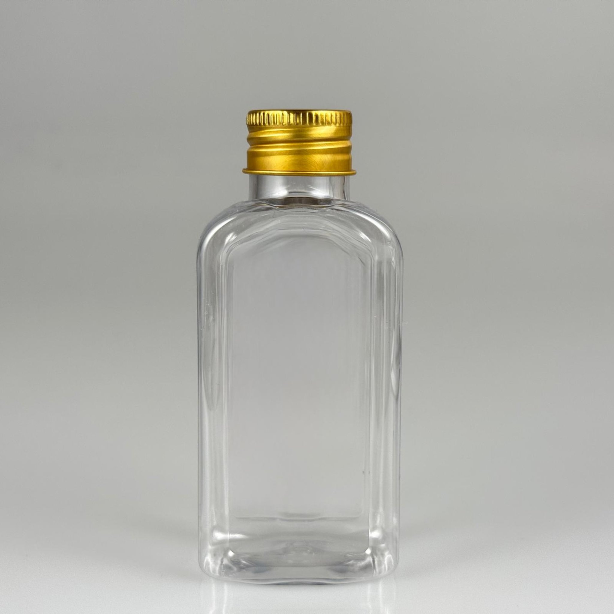 100 CC YASSI KÖŞELİ MODEL ŞEFFAF PET ŞİŞE (24 AĞIZ) + KÖPÜK CONTALI GOLD METAL ALÜMİNYUM KAPAK TAKIM - 100 ML KAPAKLI PLASTİK ŞİŞELER