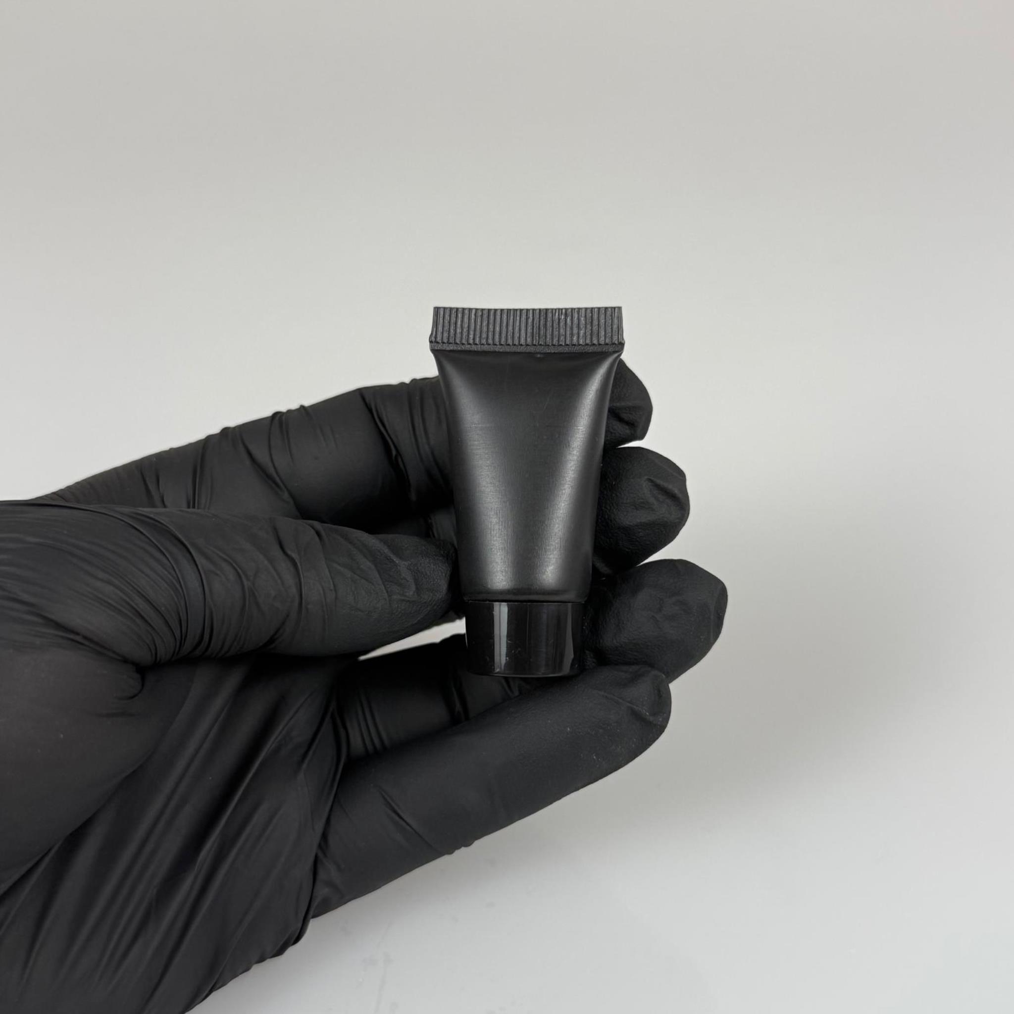 KOZMETİK İÇİN SİYAH BOŞ KREM TÜPÜ KAPAKLI - 5 ML - MERHEM TÜPÜ - PLASTİK MANÜEL DOLDURULABİLİR BOŞ TÜP - LİPGLOSS TÜP - DUDAK PARLATICISI TÜPÜ - BAL DOLUMU İÇİN PLASTİK TÜP
