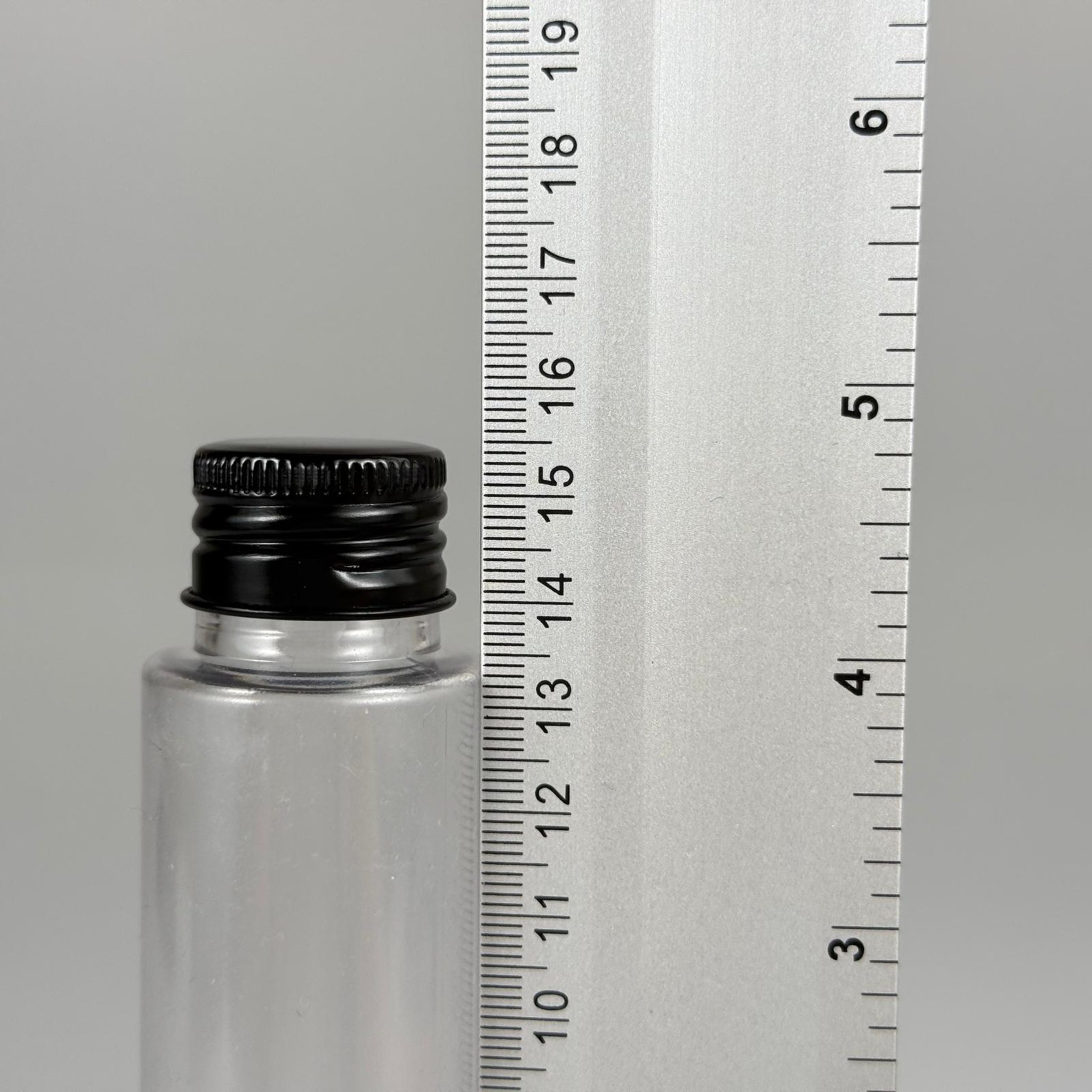 100 CC UZUN SİLİNDİR BUĞULU PET ŞİŞE ( 24 GR - 24 AĞIZ ) + KÖPÜK CONTALI SİYAH METAL ALÜMİNYUM KAPAK + KOLONYA TIPALI TAKIM - 100 ML BİBERİYE SUYU, LAVANTA YAĞI, SAÇ SERUM, TONİK VB İÇİN PLASTİK KOZMETİK AMBALAJLARI