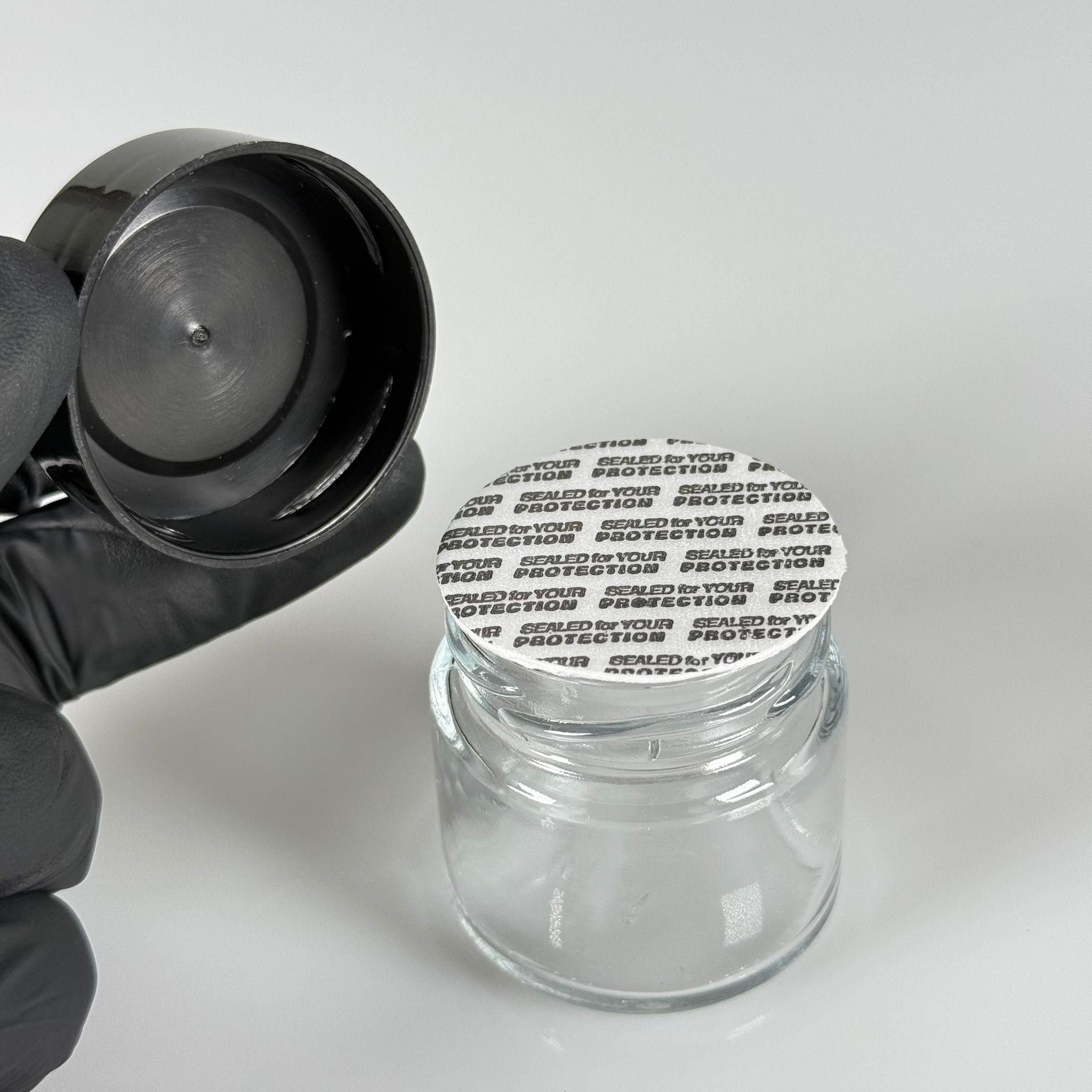 41 CC SİLİNDİR CAM KAVANOZ - SİYAH PLASTİK DERİN ÜSTÜ KUMLAMA KAPAKLI + KENDİNDEN YAPIŞKANLI KÖPÜK CONTALI - 41 ML MİNİ KREM  CAM KAVANOZLARI