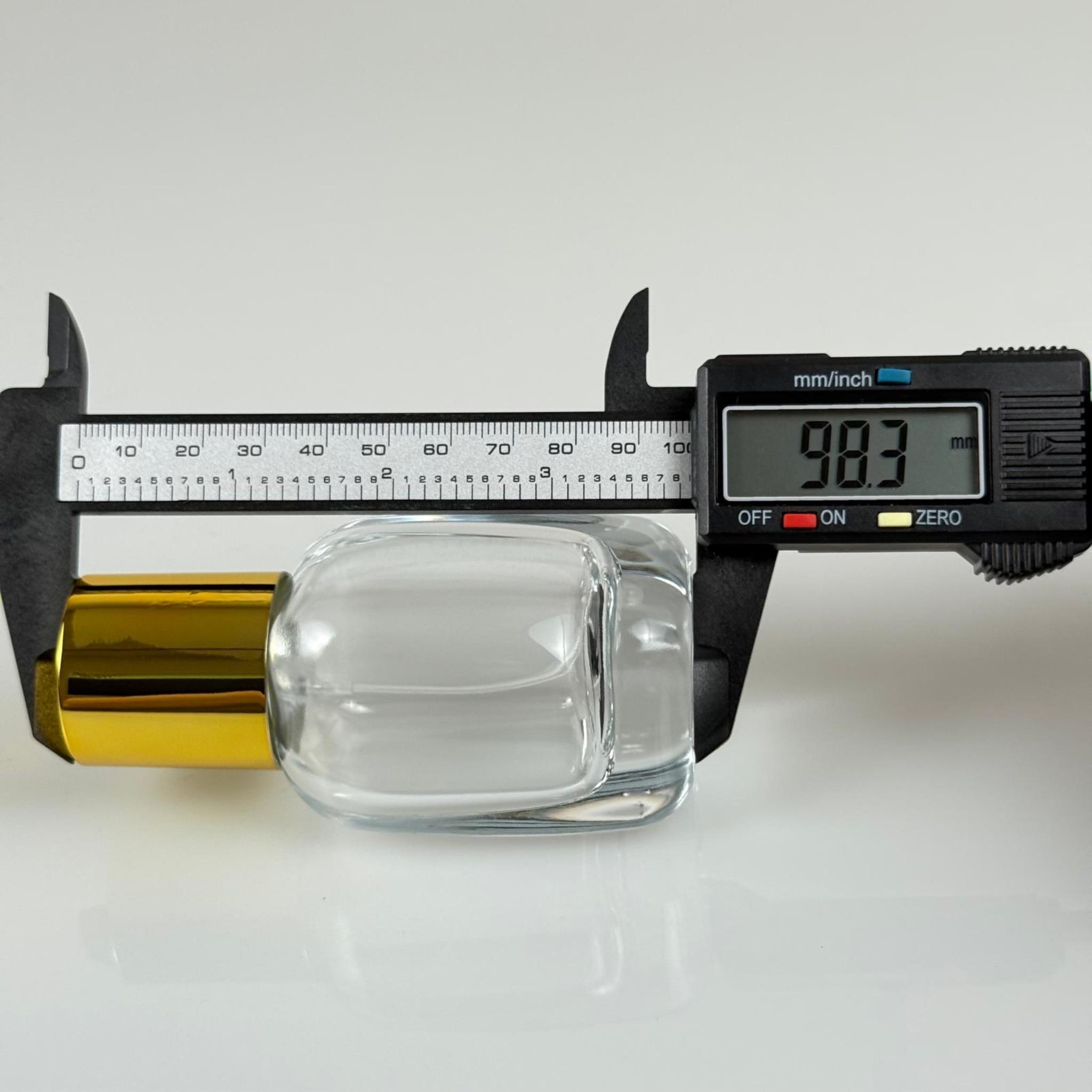 50 ML SİLİNDİR MODEL CORE PARFÜM ŞİŞESİ - SİYAH METAL SPREYLİ + GOLD GENİŞ KAPAKLI (AĞIZ 15 MM GEÇME KOLAY KAPAMA)