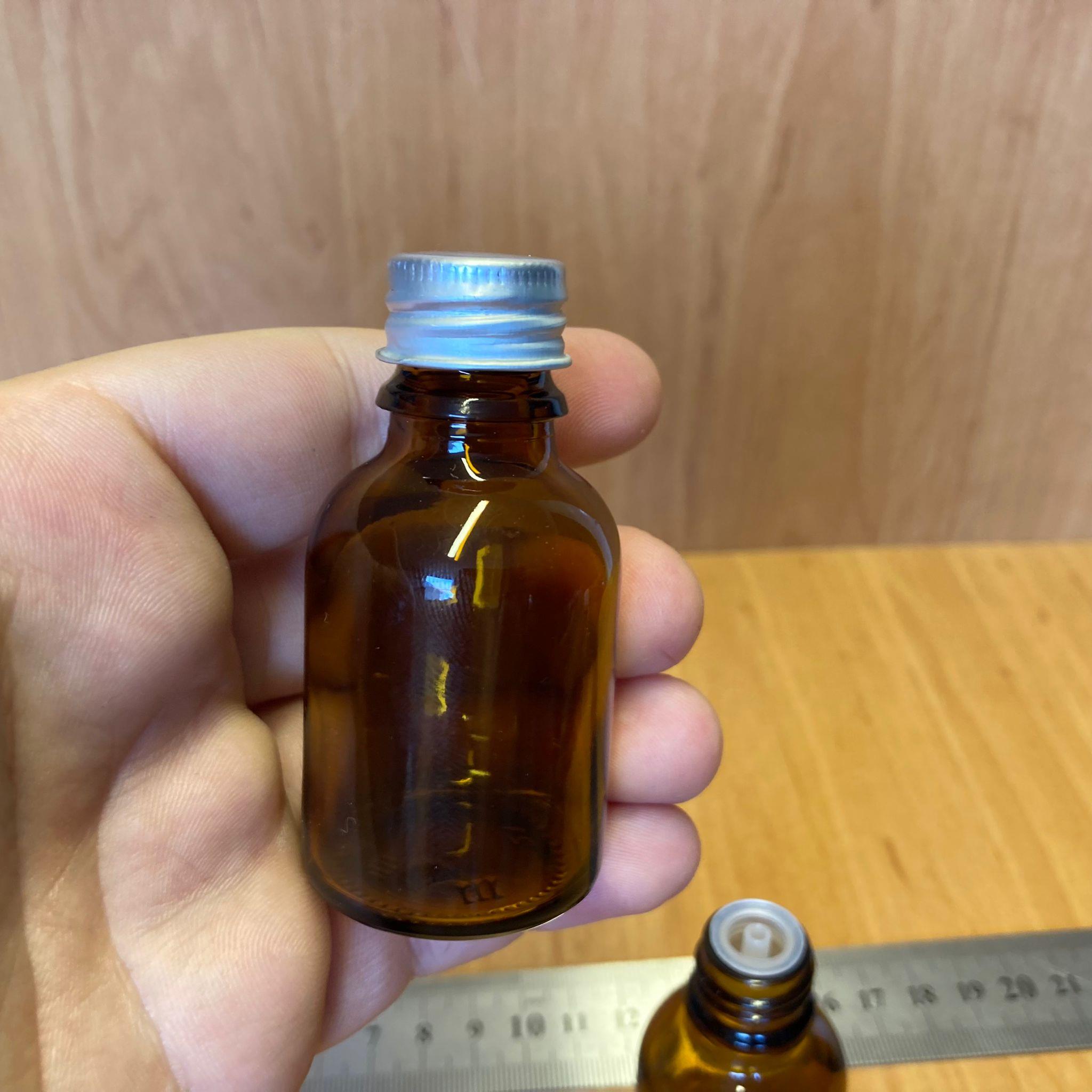 25 CC AMBER İÇTEN DAMLALIKLI - GÜMÜŞ METAL KAPAKLI CAM ŞİŞE - 25 ML KOLONYA TIPALI CAM ŞİŞE