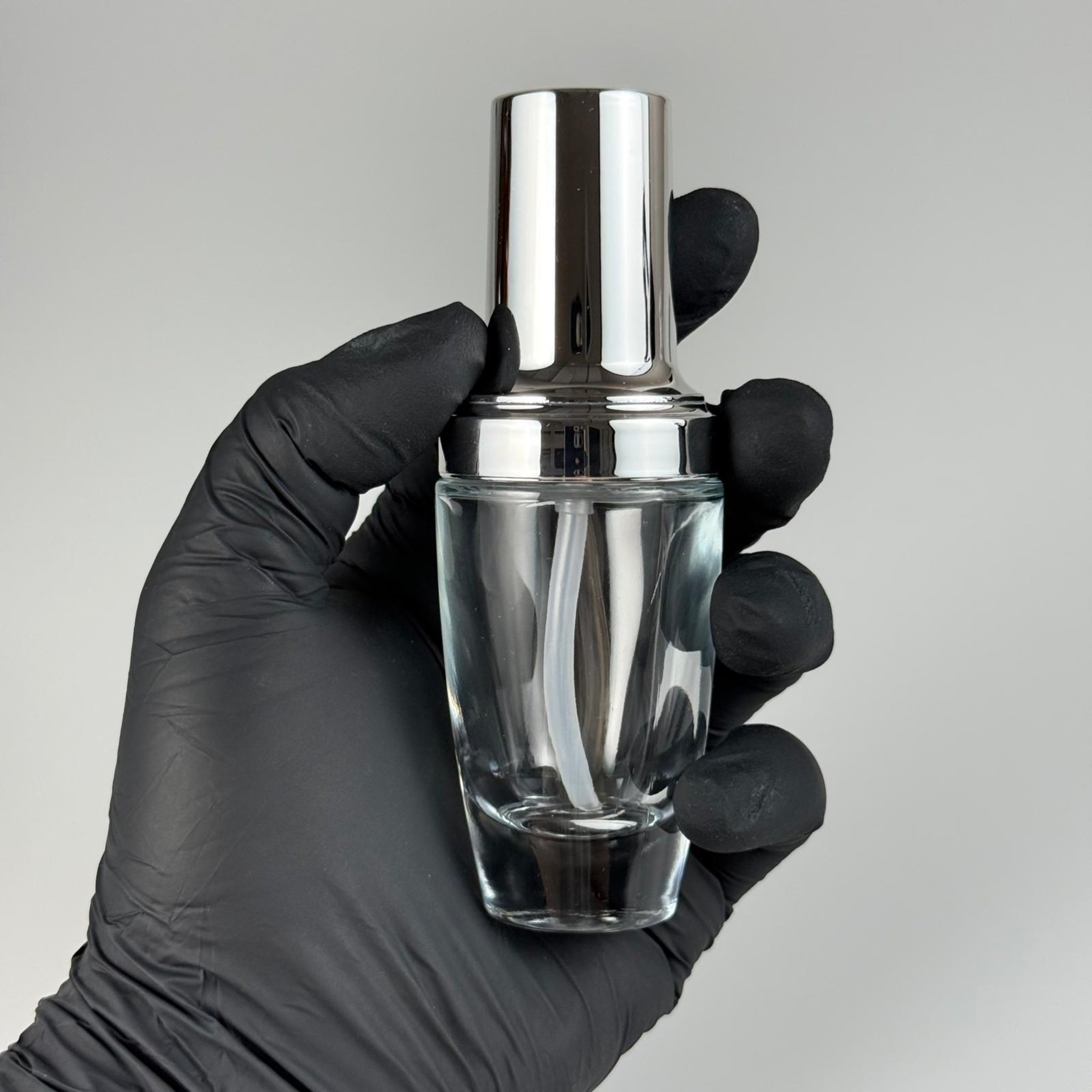 30 ML ROMA ŞİŞE - GÜMÜŞ METAL POMPALI BOŞ LÜX LÜX KREM VE LOSYON ŞİŞELERİ