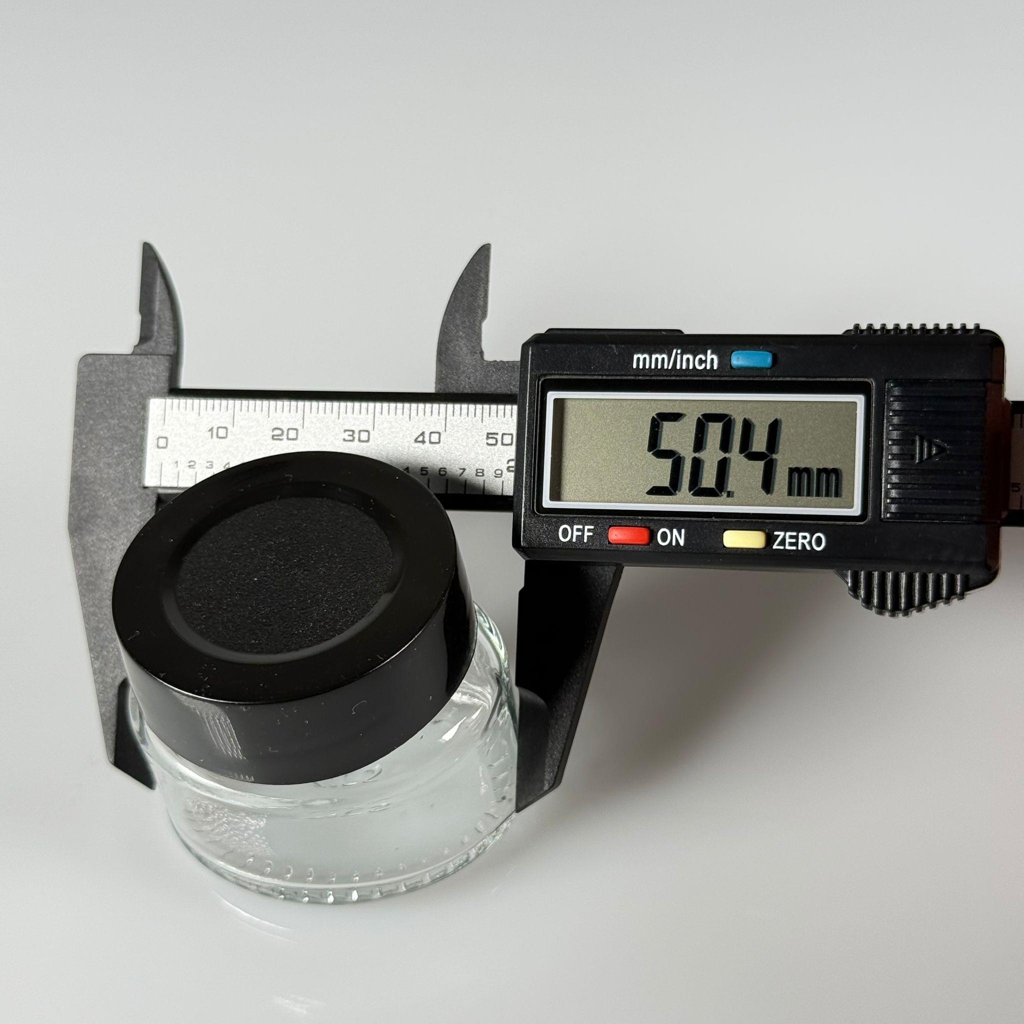 40 CC ELİPS OVAL CAM KAVANOZ - SİYAH PLASTİK DERİN ÜSTÜ KUMLAMA KAPAKLI + KENDİNDEN YAPIŞKANLI KÖPÜK CONTALI - 40 ML MİNİ KREM  CAM KAVANOZLARI