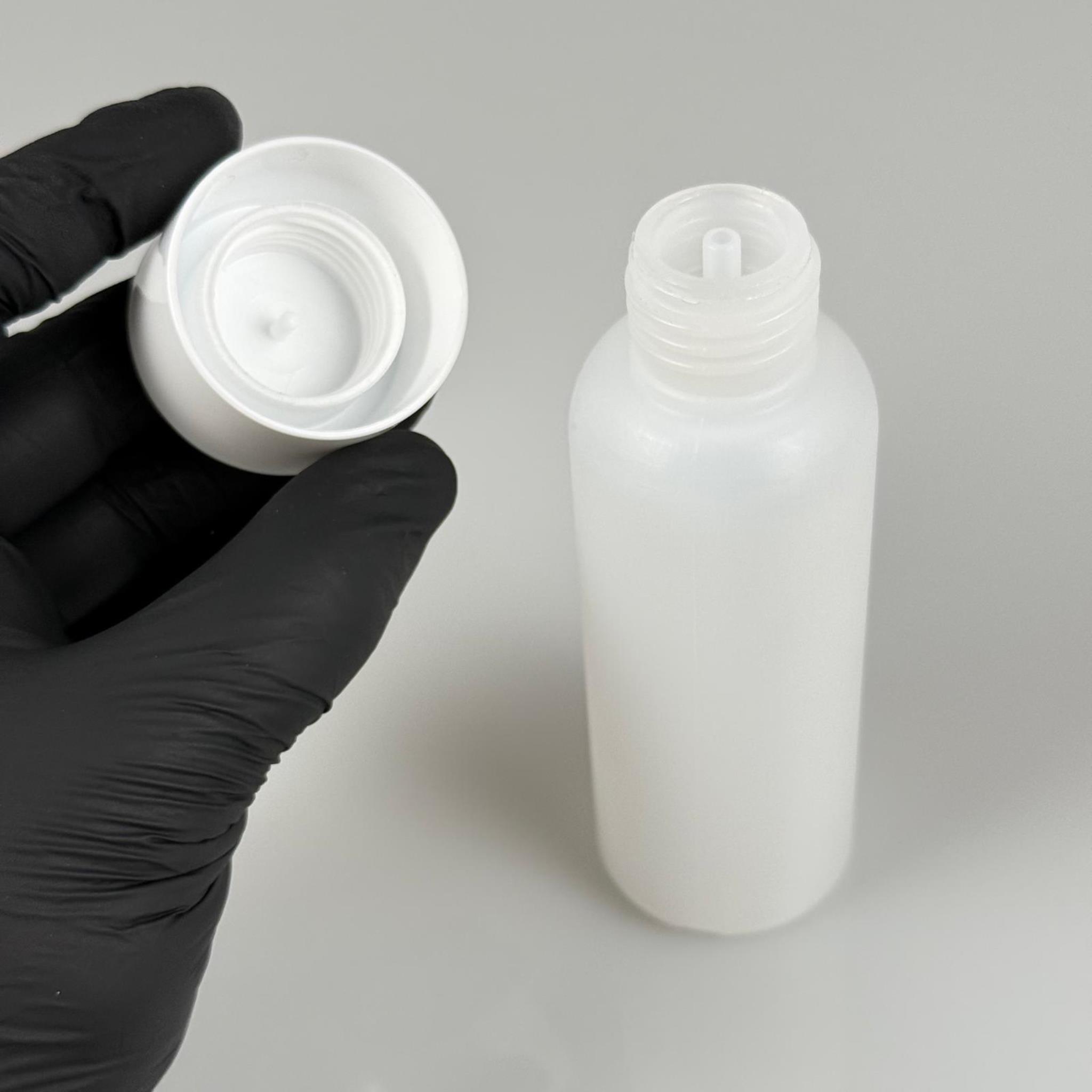 100 CC NATÜREL SERT POLİETİLEN ŞİŞE + BEYAZ GENİŞ PLASTİK KAPAKLI ( 24 MM ) + PLASTİK TIPALI - 100 ML SERT POLİETİLEN ASETON ŞİŞESİ