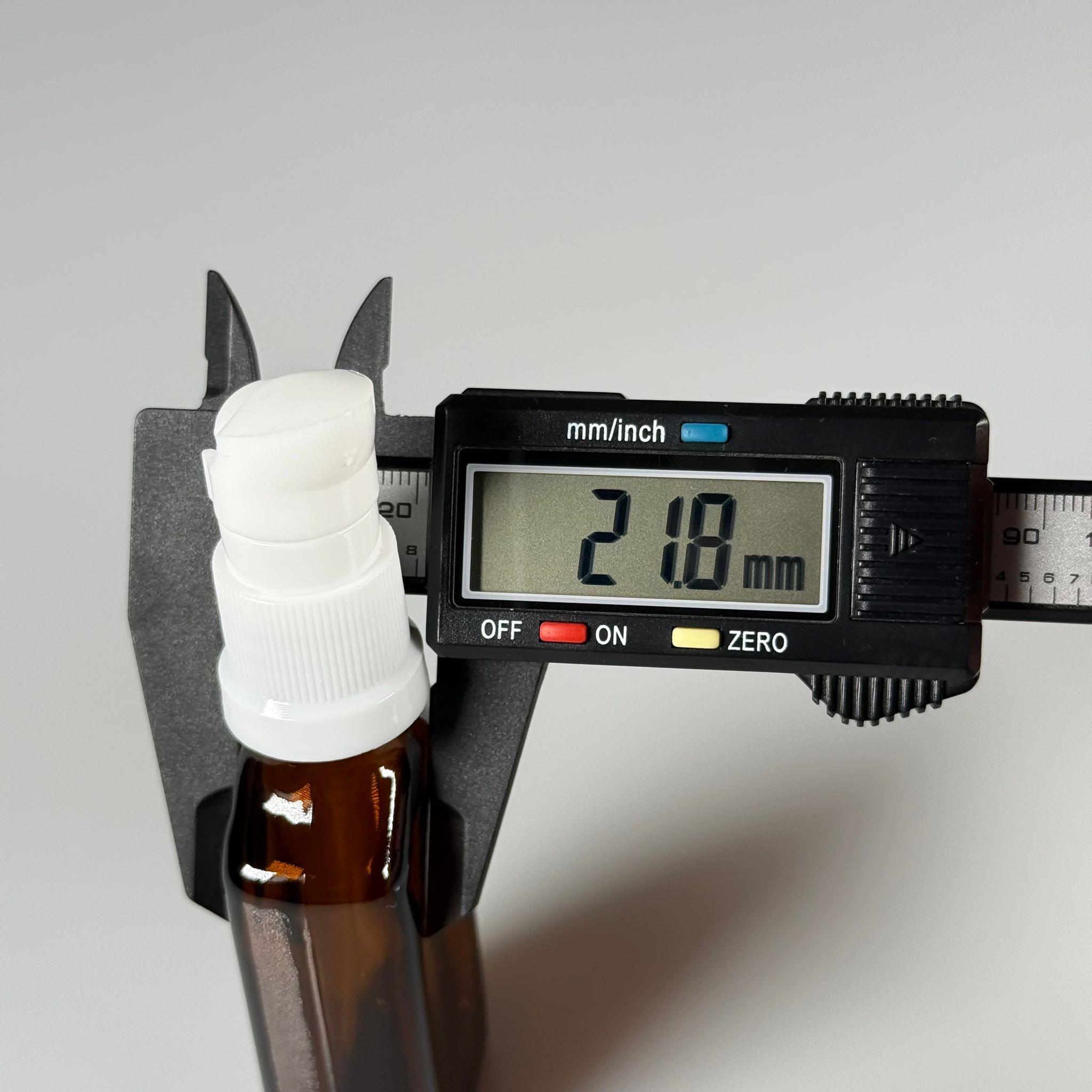 30 CC AMBER YASSI CAM ŞİŞE - SIZDIRMAZ ETEKLİ BEYAZ LOSYON POMPALI TAKIM - 30 ML LOSYON ŞİŞESİ - YAĞ, KREM GİBİ YOĞUN KIVAMLI SIVILAR İÇİN CAM AMBALAJ