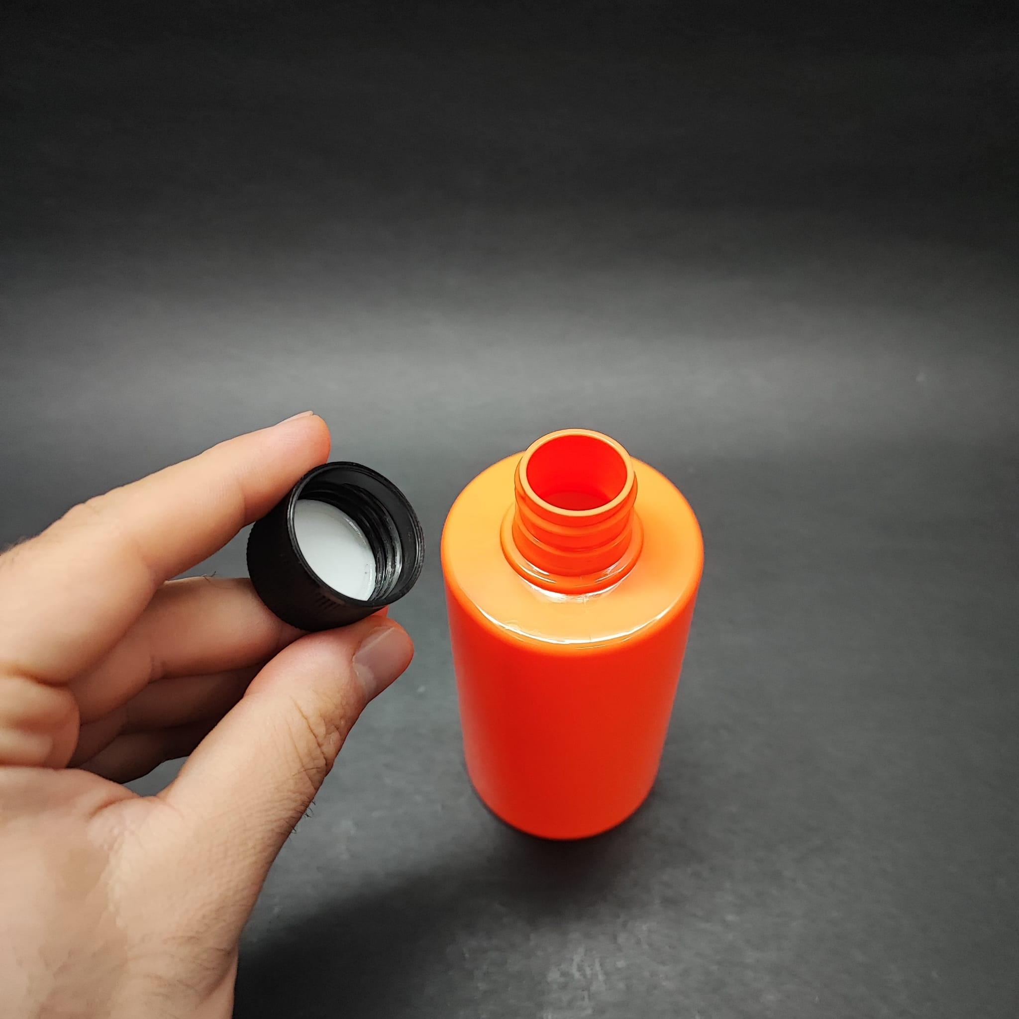 200 CC KÜT BOYUNLU SİLİNDİR PET ŞİŞE (24 GR) - CONTALI SİYAH KAPAKLI - 200 ML PLASTİK ŞİŞE - TURUNCU