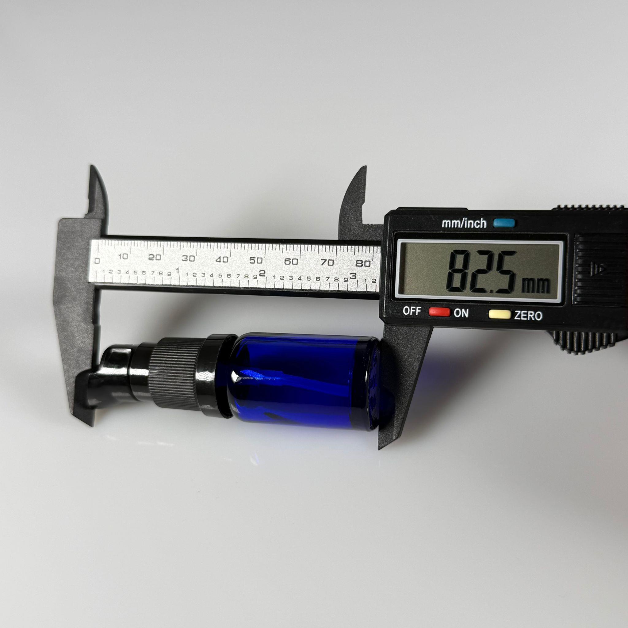 10 CC MAVİ CAM ŞİŞE - SIZDIRMAZ ETEKLİ SİYAH LOSYON POMPALI TAKIM - 10 ML LOSYON ŞİŞESİ - YAĞ, KREM GİBİ YOĞUN KIVAMLI SIVILAR İÇİN CAM AMBALAJ