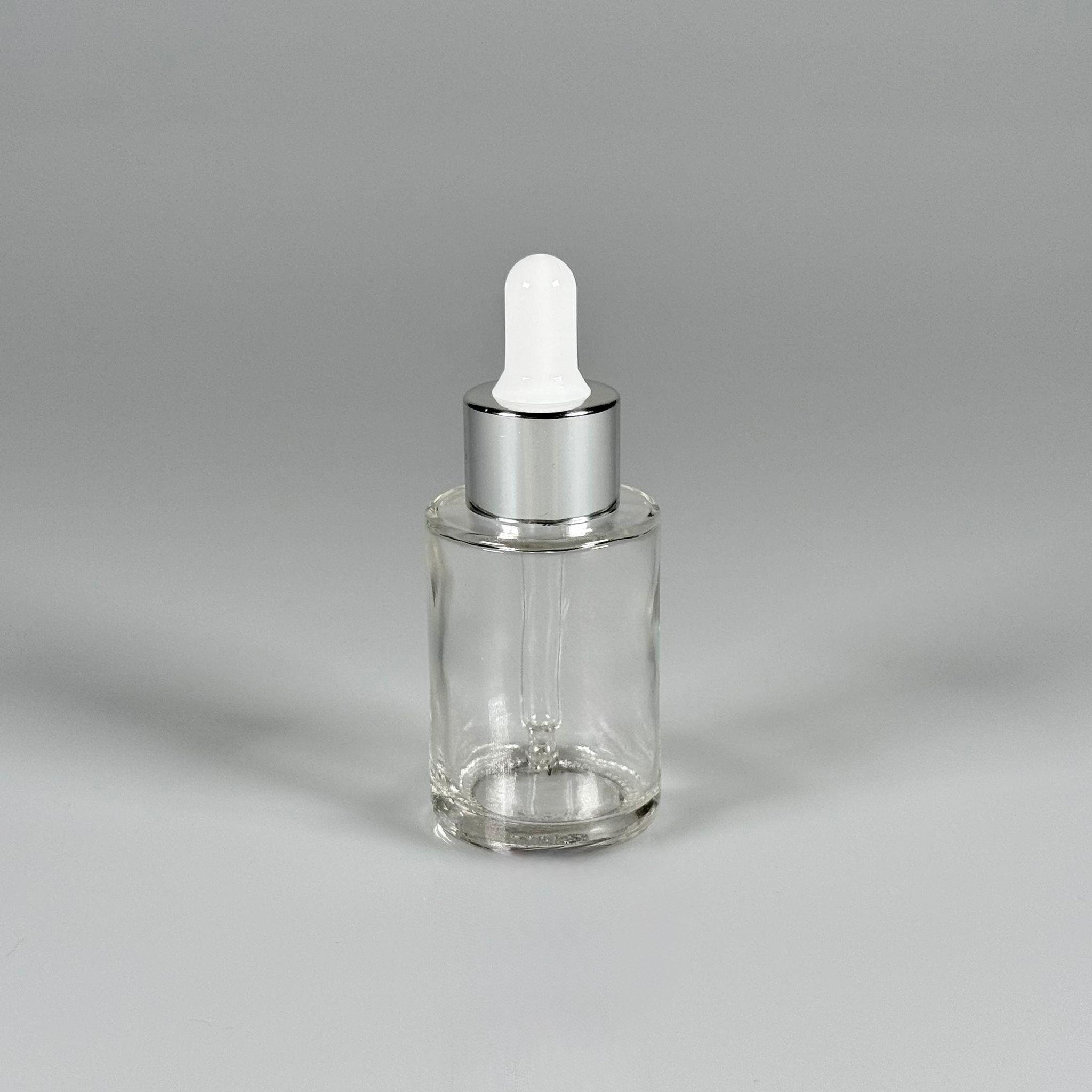 30 CC OMUZLU ŞEFFAF CAM ŞİŞE - BEYAZ EMZİKLİ GÜMÜŞ KAPAKLI CAM DAMLALIKLI TAKIM (DAMLALIĞIN İÇİNDE SIZDIRMAZ CONTA MEVCUTTUR) - 30 ML KÜT BOYUNLU CAM SERUM ŞİŞESİ