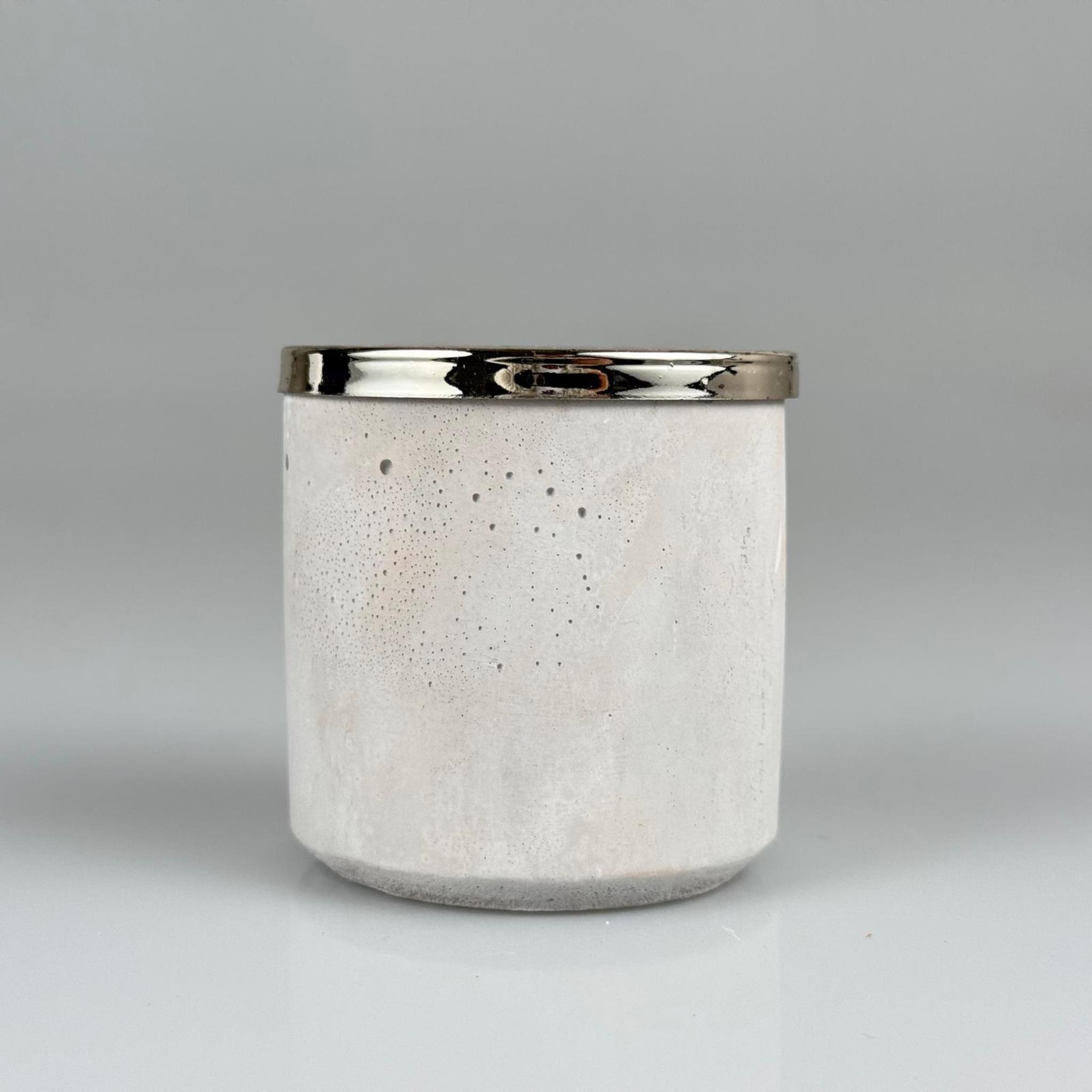 BETON MUMLUK - 100 CC - TAŞ BETONDAN MUM BARDAK - DEKORATİF MUM BARDAĞI, MİNİ SAKSI + DELİKLİ GÜMÜŞ METAL KAPAK