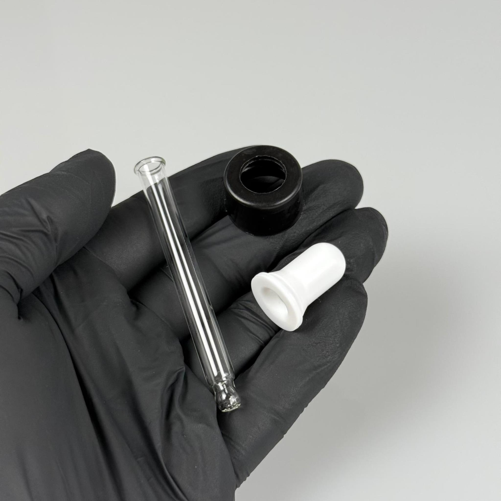 18 MM CAM DAMLALIKLI TAKIM - BEYAZ EMZİK + DELİKLİ PLASTİK DÜZ SİYAH KAPAK + 70 MM CAM PİPET