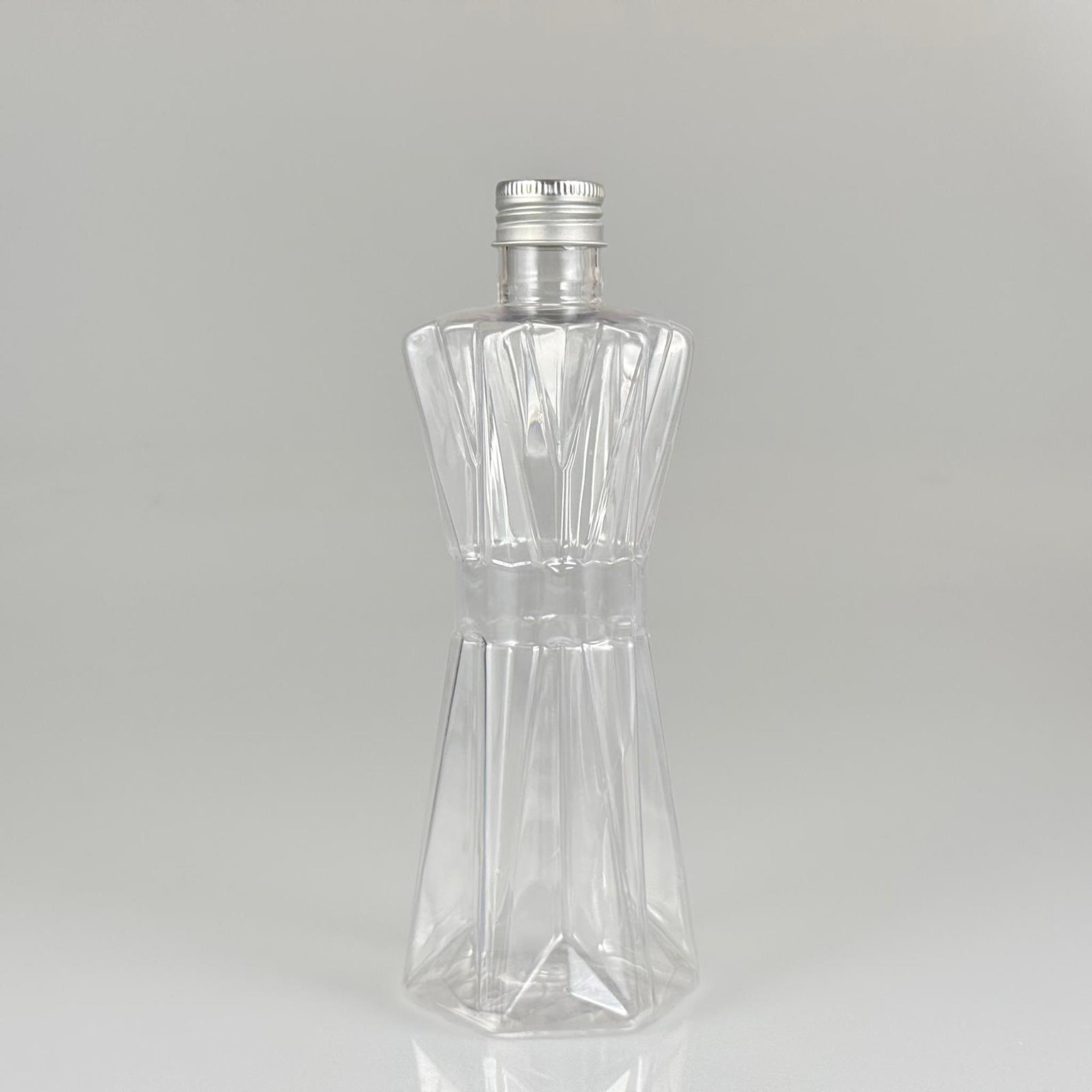 300 CC ELMAS MODEL PET ŞİŞE - 24 AĞIZ (27 GR) + KÖPÜK CONTALI GÜMÜŞ METAL ALÜMİNYUM KAPAK - 300 ML PET ŞİŞE