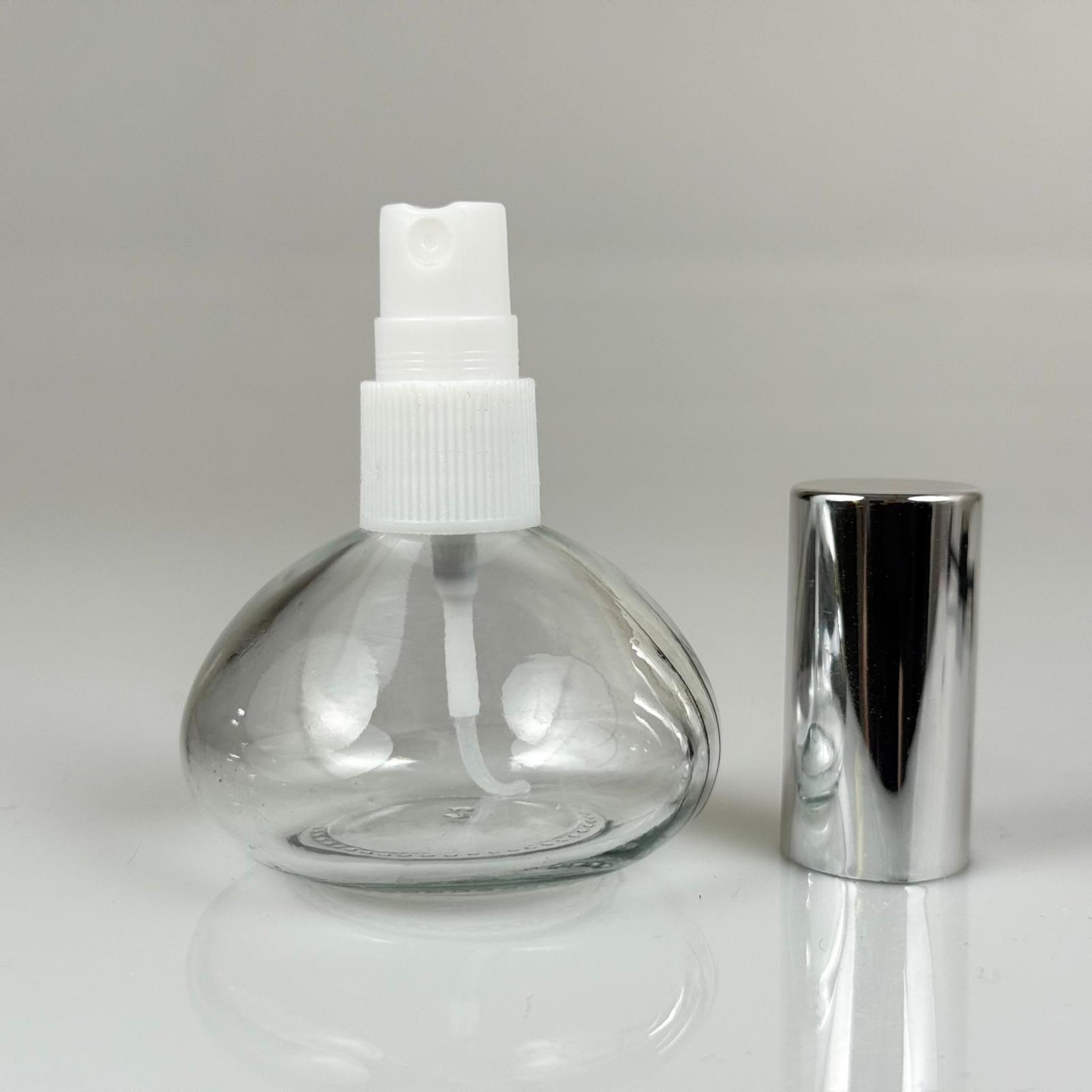 50 CC BASIK CAM ŞİŞE + GÜMÜŞ SPREY FISFIS - 50 ML HEDİYELİK CAM KOLONYA ŞİŞESİ - PARFÜM ESANS ŞİŞESİ - DÜĞÜN, NİŞAN, SÖZ, KINA, CENAZE, PROMOSYON, PARFÜM İÇİN HEDİYELİK KOLONYA ŞİŞELERİ