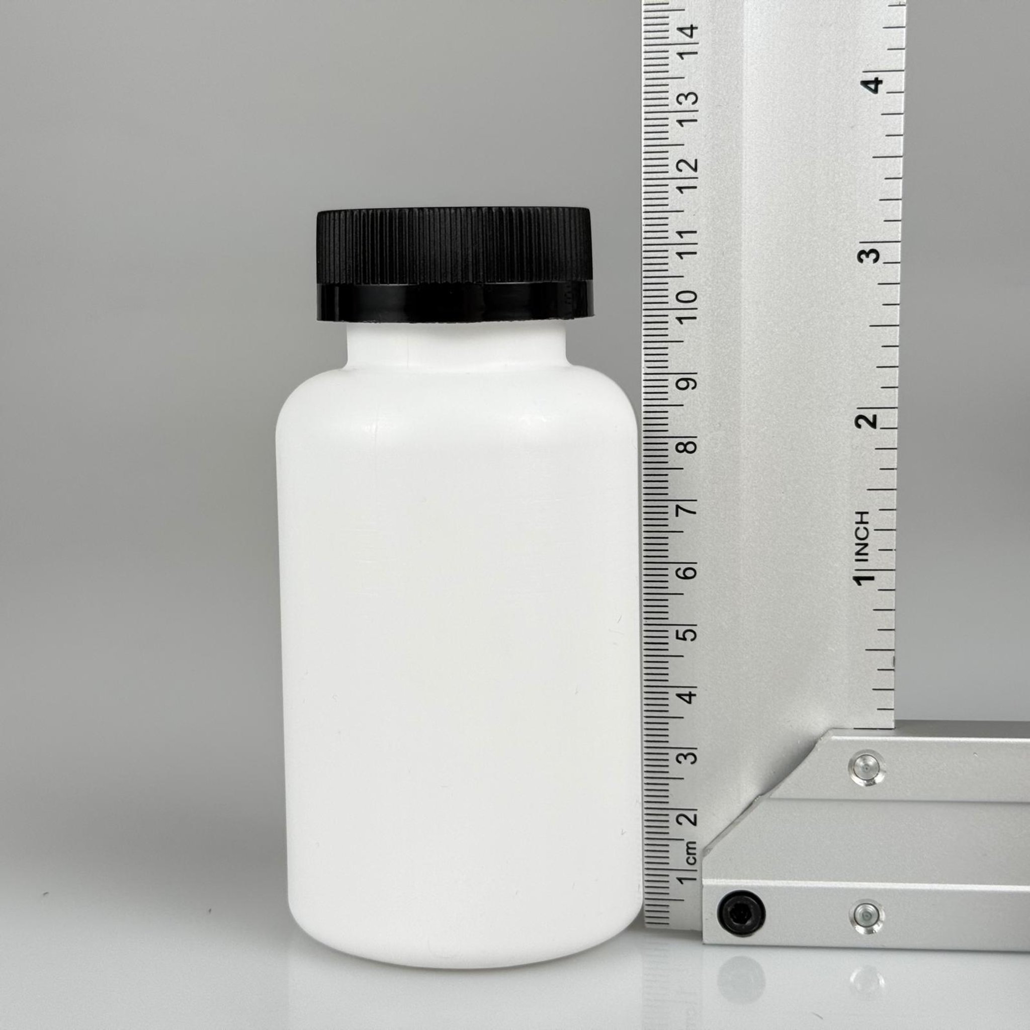 200 CC BEYAZ PE POLİETİLEN TABLET ŞİŞESİ (20 GR) - SİYAH ÇOCUK KİLİT KAPAKLI - 200 ML KAPSÜL KUTUSU - İLAÇ ŞİŞESİ - MEDİKAL HAP ŞİŞESİ - FARMASÖTİK KAVANOZ