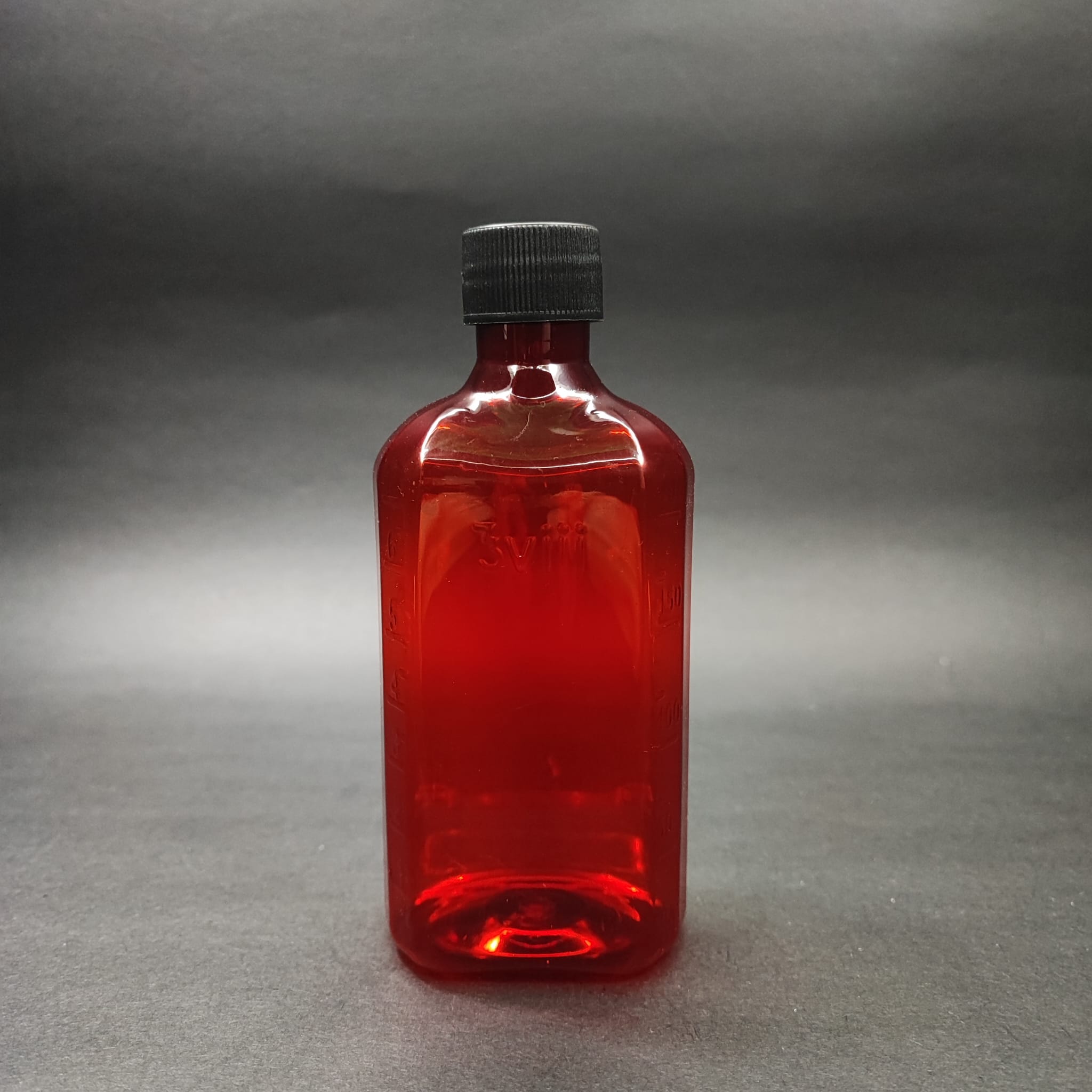 200 CC ÖLÇEKLİ PET ŞİŞE - SİYAH CONTALI KAPAKLI - 200 ML VE OZ ÖLÇÜLÜ KIRMIZI PET ŞİŞE