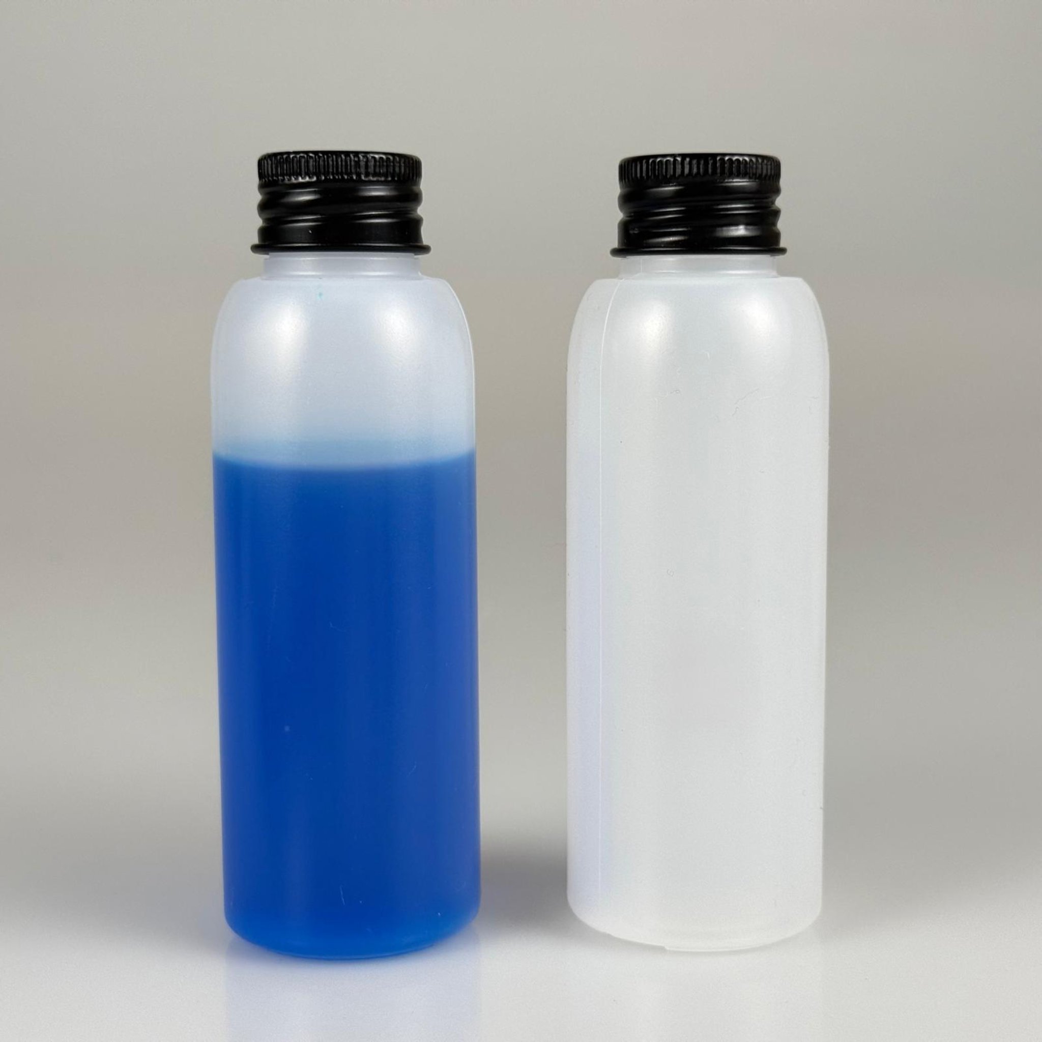 100 ML SIKILABİLİR YUMUŞAK PE POLİETİLEN PLASTİK ASETON ŞİŞESİ ( 24 AĞIZ ) + KÖPÜK CONTALI SİYAH METAL ALÜMİNYUM KAPAKLI TAKIM - 100 cc sos, yağ, kartuş, mürekkep vb için boş şişeler