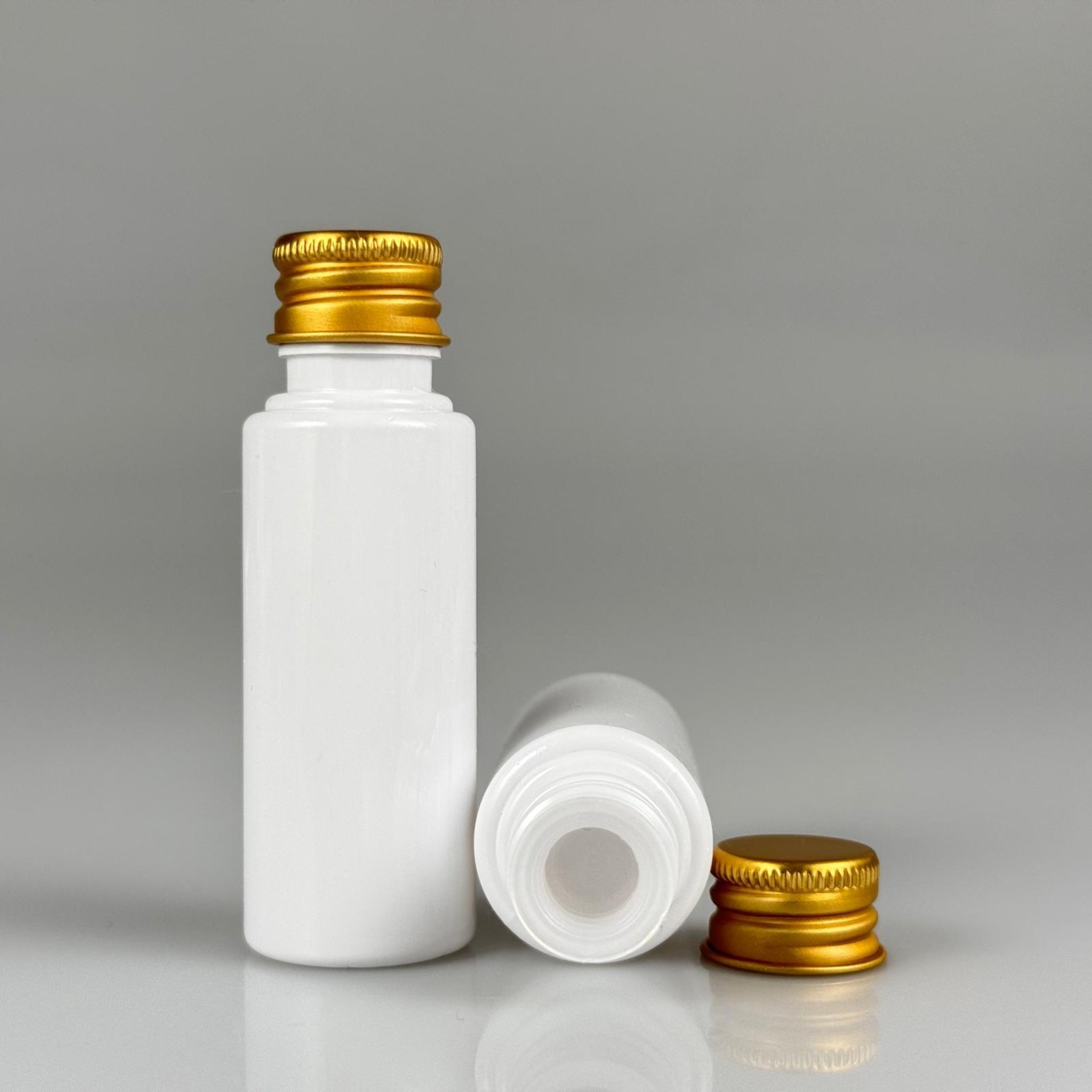 30 CC BEYAZ PET SHOT ŞİŞE - KÖPÜK CONTALI GOLD ALÜMİNYUM METAL KAPAKLI + KÖR TIPALI TAKIM - 30 ML PLASTİK ŞİŞE