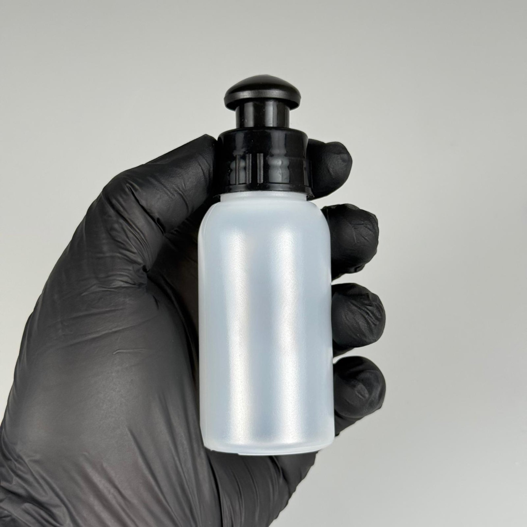 50 ML SIKILABİLİR YUMUŞAK POLİETİLEN PE PLASTİK ŞİŞE - SİYAH PUSH PULL ŞAMPUAN AKITICI - 50 cc sos, yağ, kartuş, mürekkep vb için boş şişeler