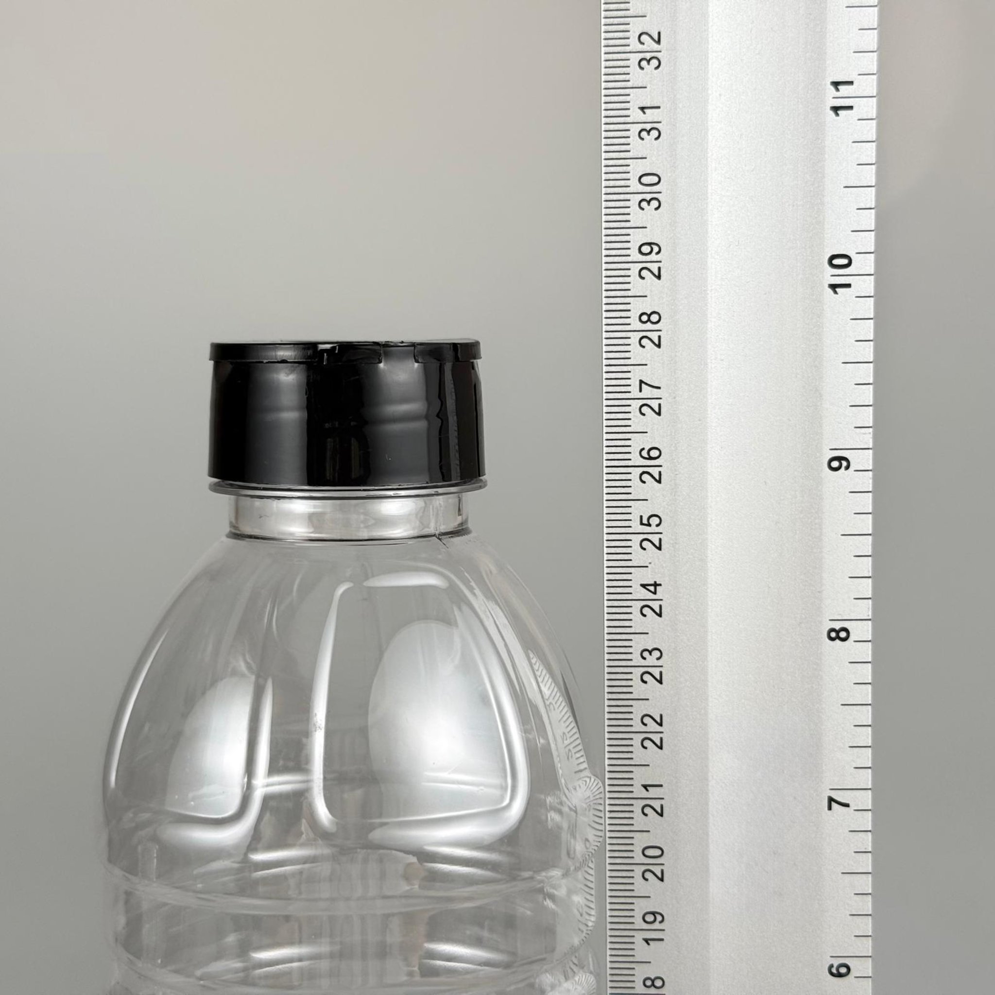 PLASTİK BAHARATLIK KAVANOZ - 1000 ML PET BAHARAT, TOZ, PUDRA VB İÇİN PET ŞİŞE - SİYAH AÇILIR KAPANIR DELİKLİ KAPAKLI TAKIM - 1000 CC