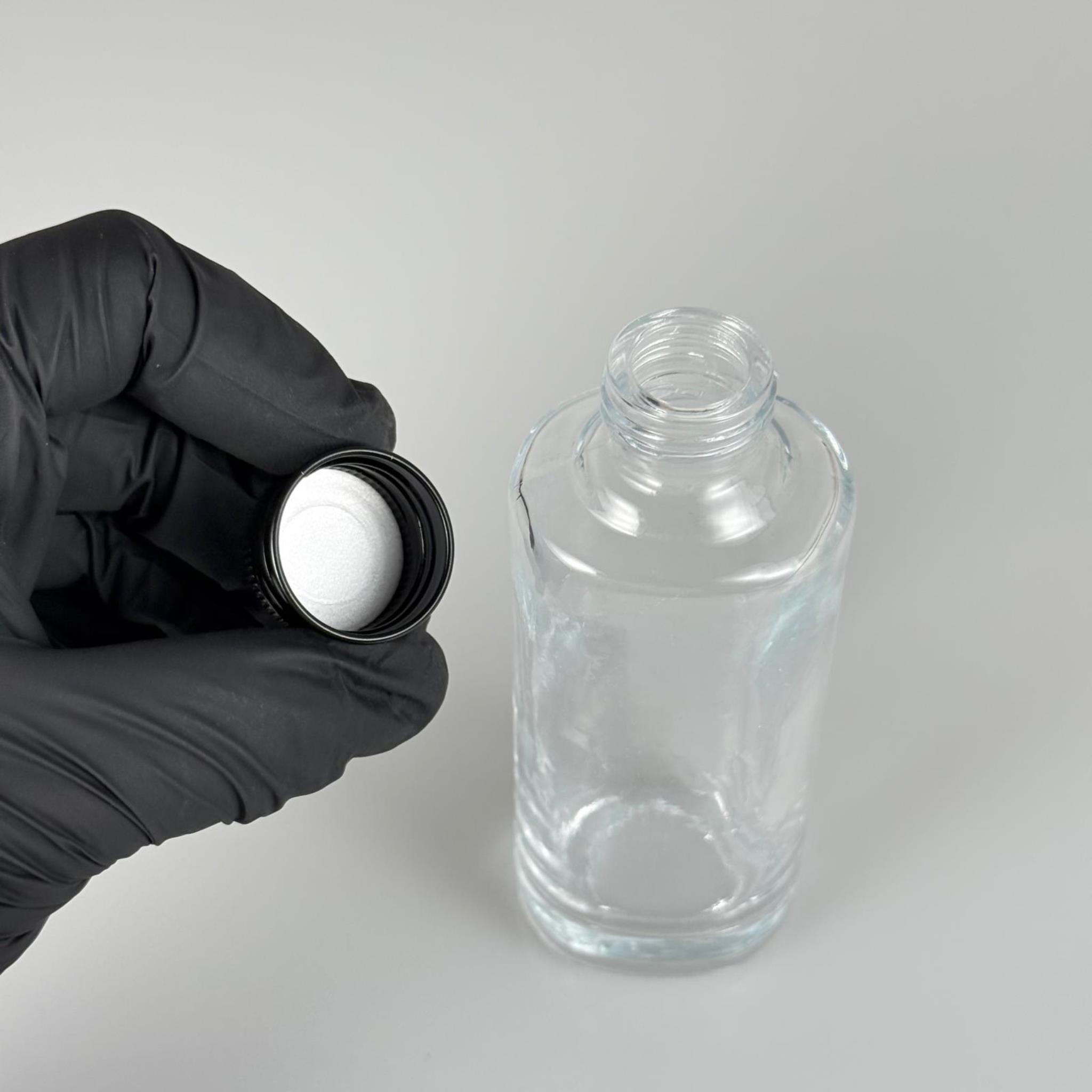 100 CC ŞEFFAF OVAL CAM ŞİŞE (24 AĞIZ) + KÖPÜK CONTALI SİYAH METAL ALÜMİNYUM KAPAK - 100 ML OVAL CAM ŞİŞE