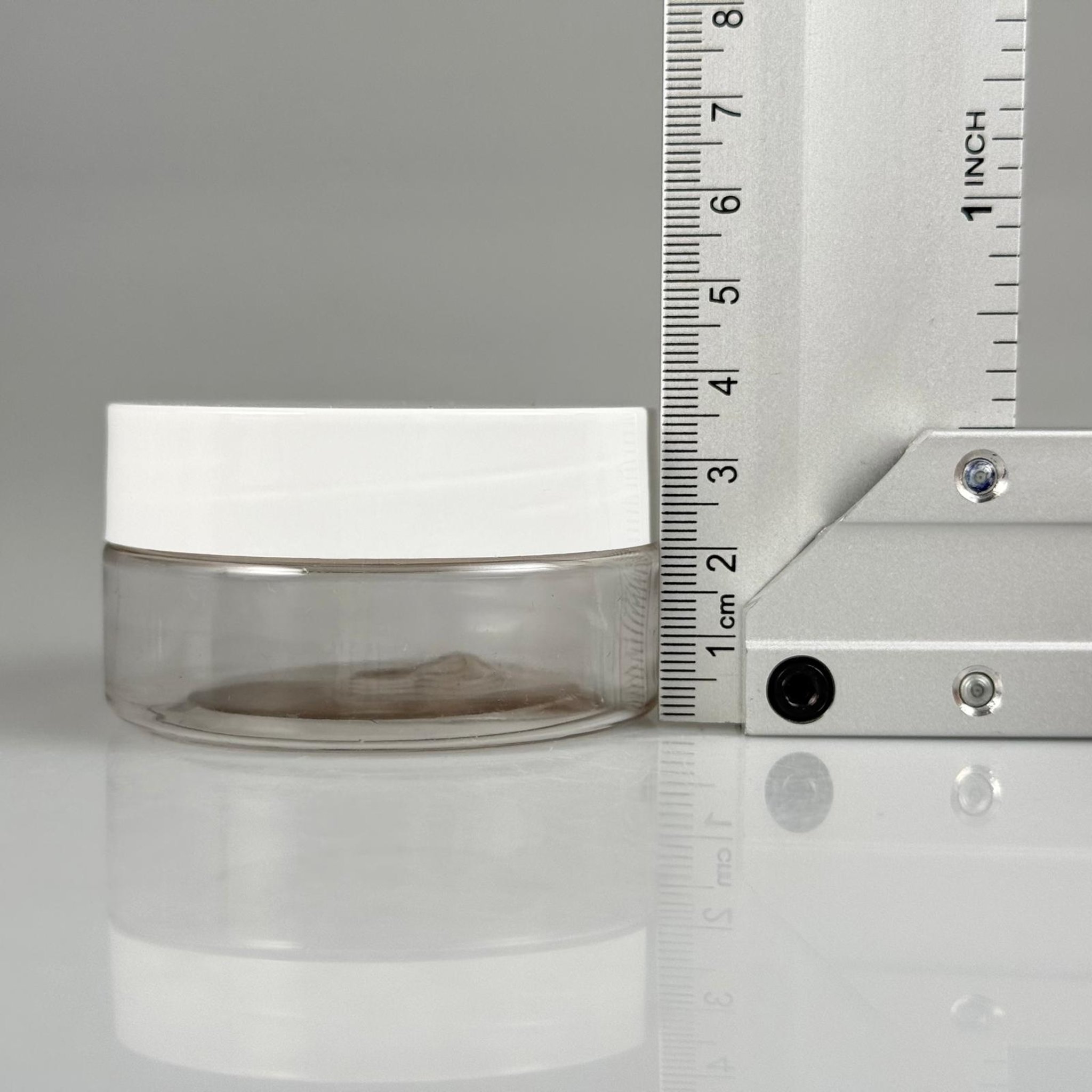 50 CC PET KAVANOZ- BEYAZ KAPAKLI + KENDİNDEN YAPIŞKANLI CONTALI (SIZDIRMAZLIK SAĞLAR) - 50 ML PLASTİK KAVANOZ - KREM KAVANOZU
