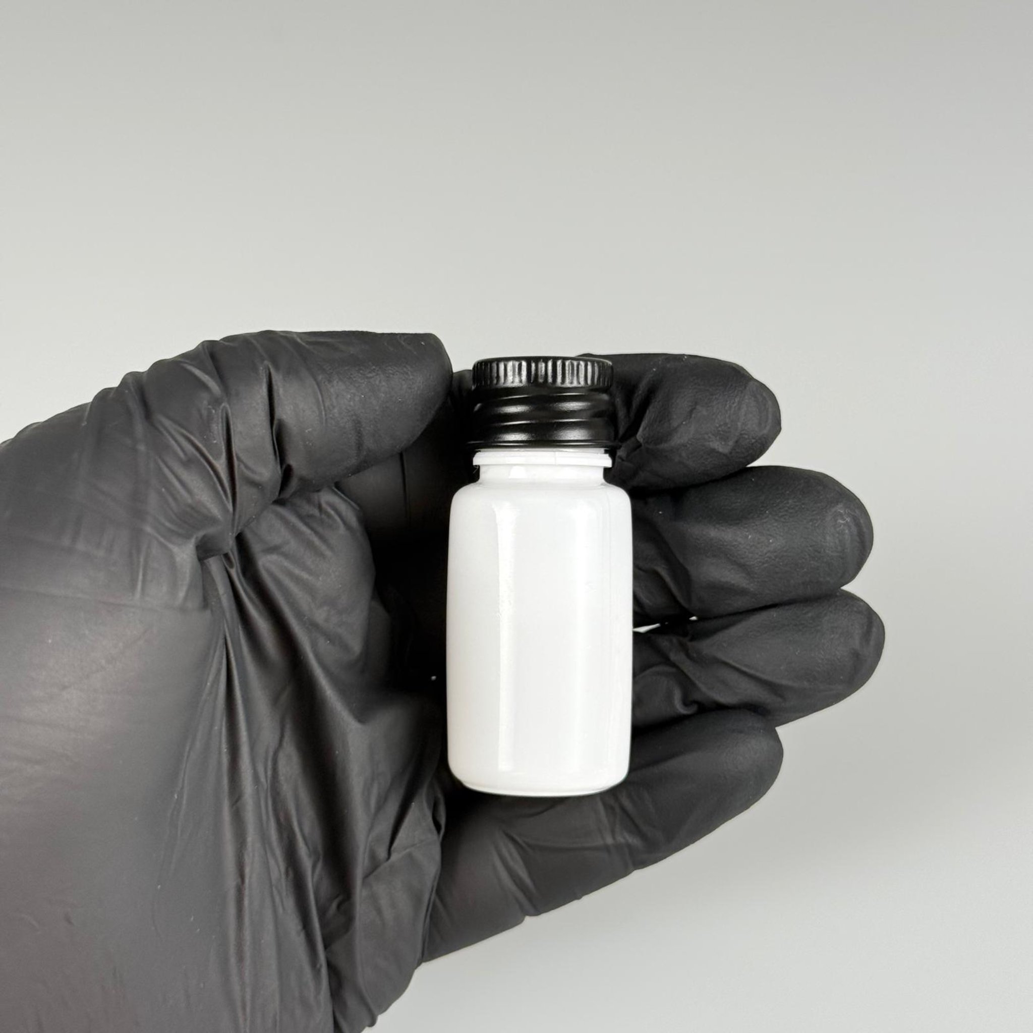 10 CC BEYAZ PET SHOT ŞİŞE - KÖPÜK CONTALI SİYAH ALÜMİNYUM METAL KAPAKLI + DAMLALIKLI KOLONYA TIPALI TIPALI TAKIM - 10 ML PLASTİK ŞİŞE
