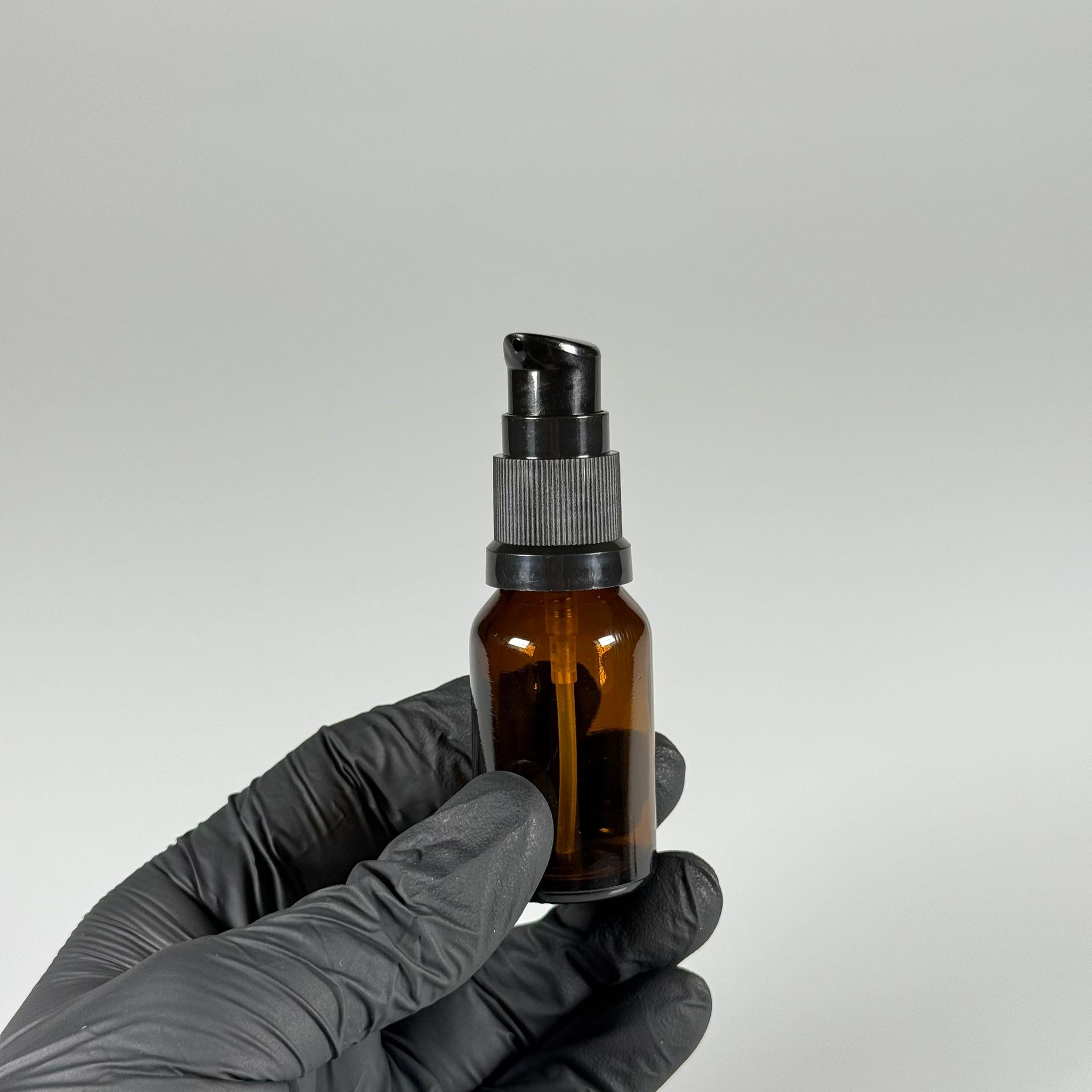 20 CC AMBER CAM ŞİŞE - SIZDIRMAZ ETEKLİ SİYAH LOSYON POMPALI TAKIM - 20 ML LOSYON ŞİŞESİ - YAĞ, KREM GİBİ YOĞUN KIVAMLI SIVILAR İÇİN CAM AMBALAJ