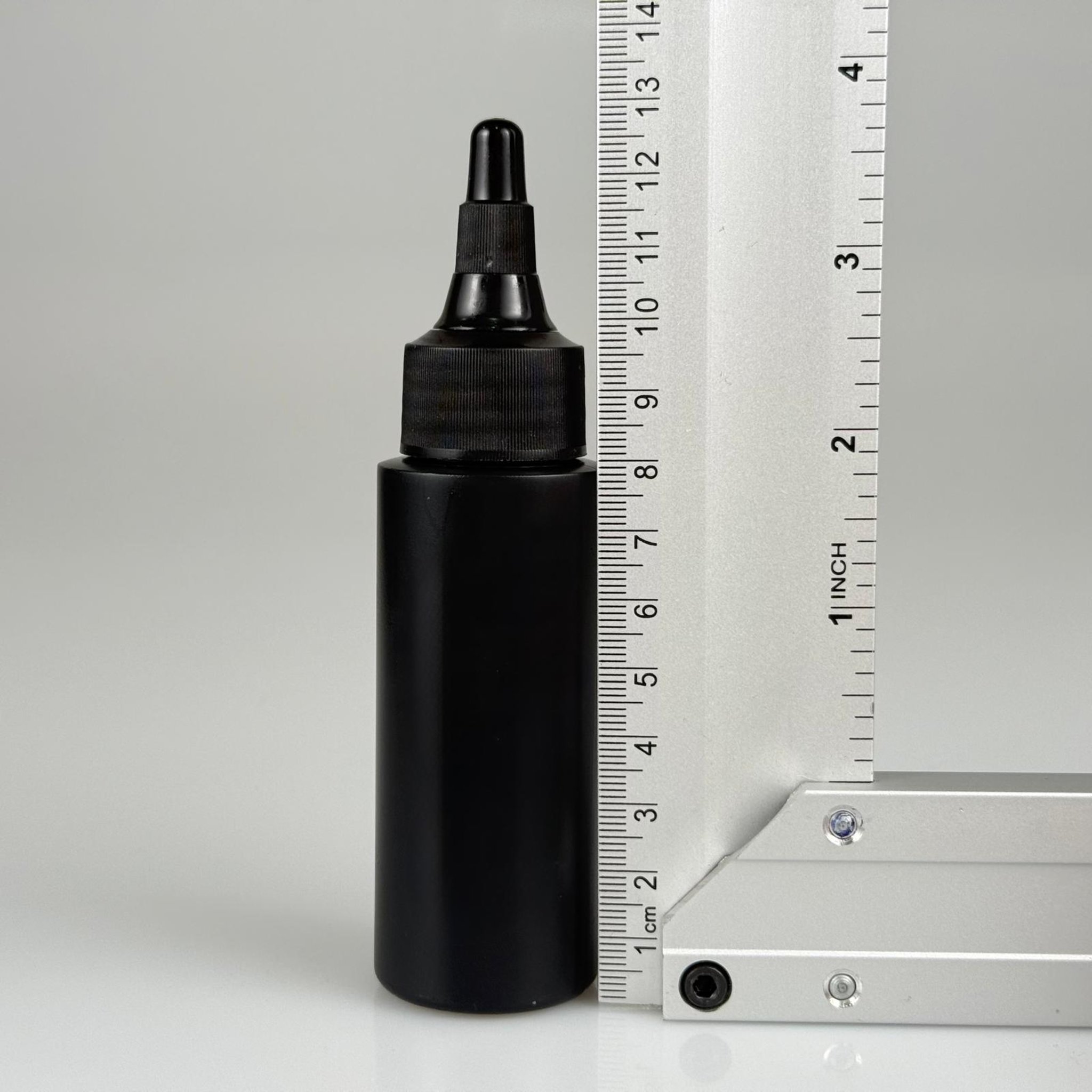 50 CC SİYAH POLİETİLEN PLASTİK ŞİŞE - 24 MM SİYAH ASANSÖR KAPAKLI  - 50 ML KAPAKLI PLASTİK ŞİŞE