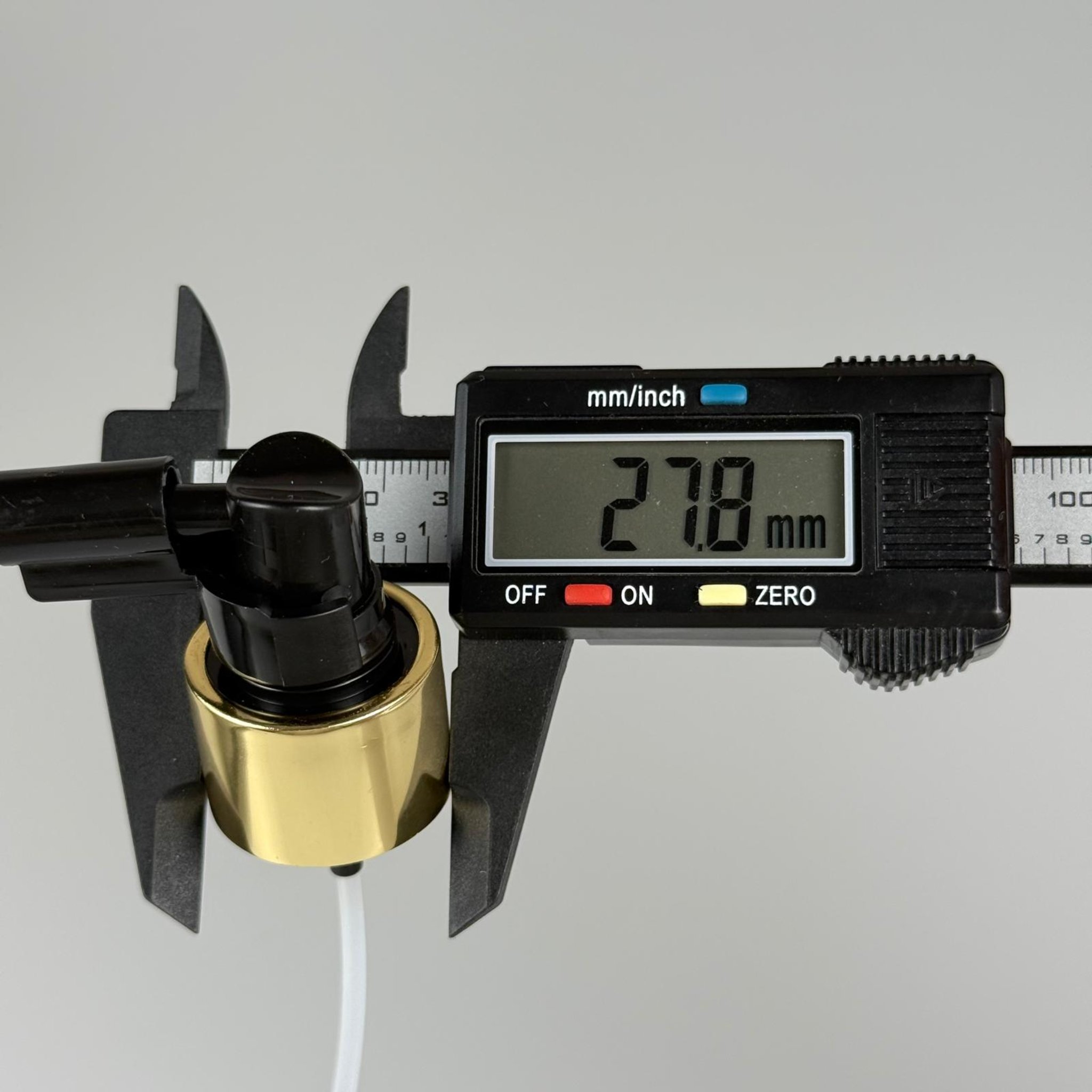 24 MM GAGALI SPREY GOLD SİYAH - 24 MM GOLD METALİK KAPLAMALI SİYAH GAGALI SPREY