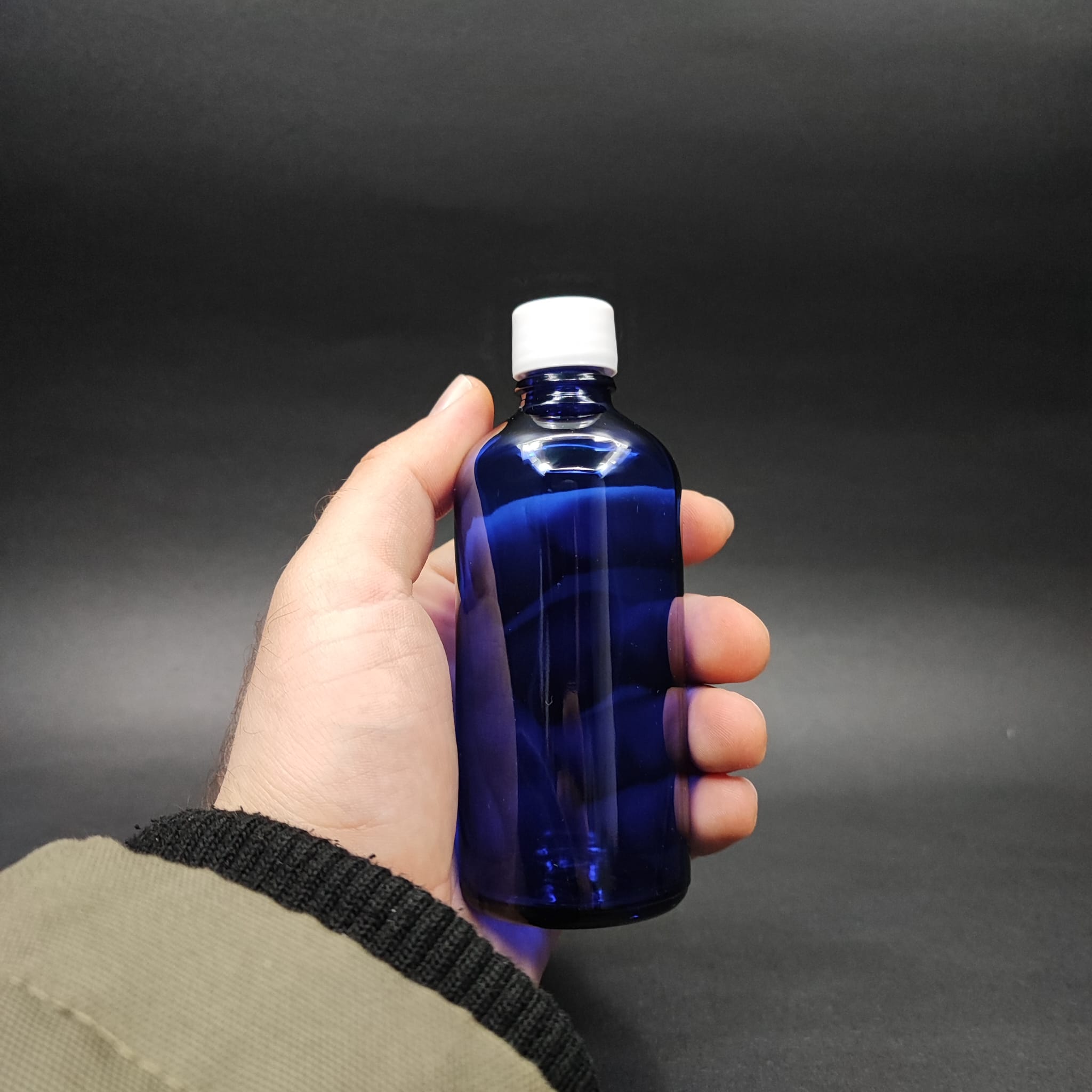 100 CC MAVİ CAM ŞİŞE + KENDİNDEN CONTALI SIZDIRMAZ BEYAZ KAPAK - 100 ML KAPAKLI CAM ŞİŞE