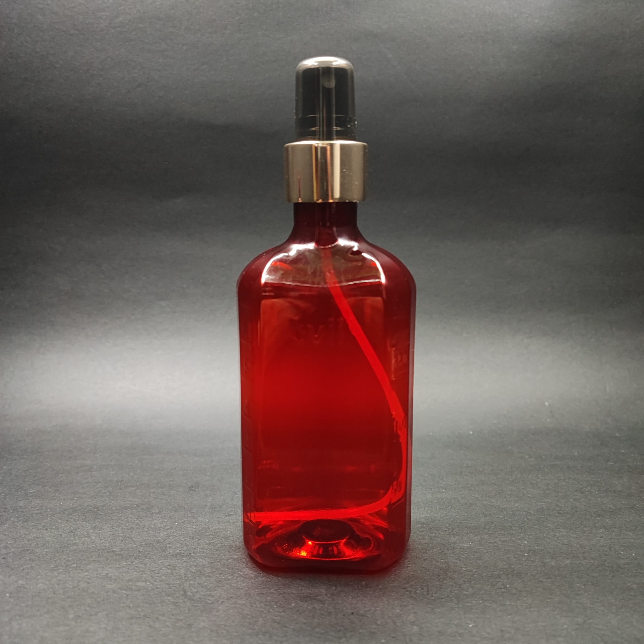 200 CC ÖLÇEKLİ PET ŞİŞE - GOLD PARMAK SPREYLİ - 200 ML VE OZ ÖLÇÜLÜ KIRMIZI PET ŞİŞE