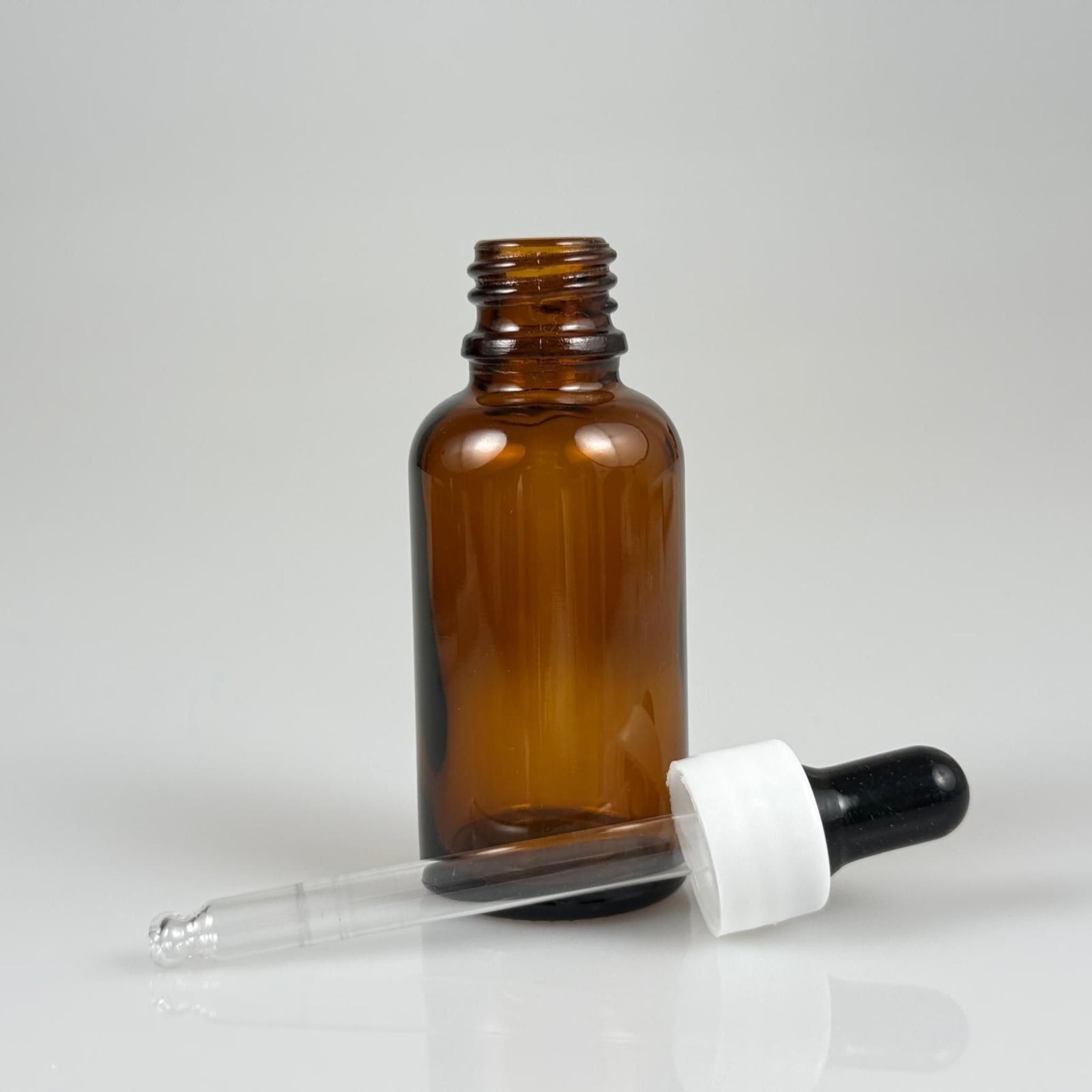 30 CC AMBER CAM DAMLALIKLI ŞİŞE - SİYAH EMZİK + BEYAZ DÜZ KAPAK + CAM PİPET TAKIM - 30 ML KAHVERENGİ DAMLALIKLI ŞİŞE SETİ