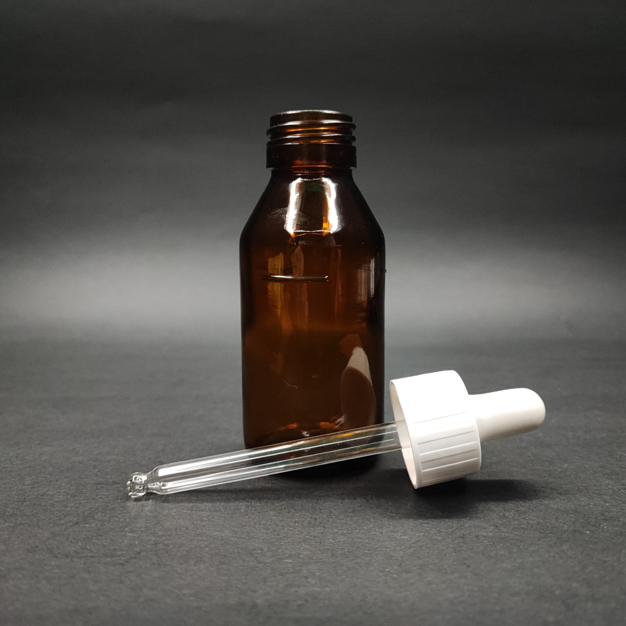 60 ML DOLUMU KOLAY, GENİŞ AĞIZLI CAM DAMLALIKLI ŞİŞE (25 MM AĞIZ) - 60 CC BEYAZ DAMLALIKLI CAM ECZA ŞİŞESİ - AMBER KAHVERENGİ