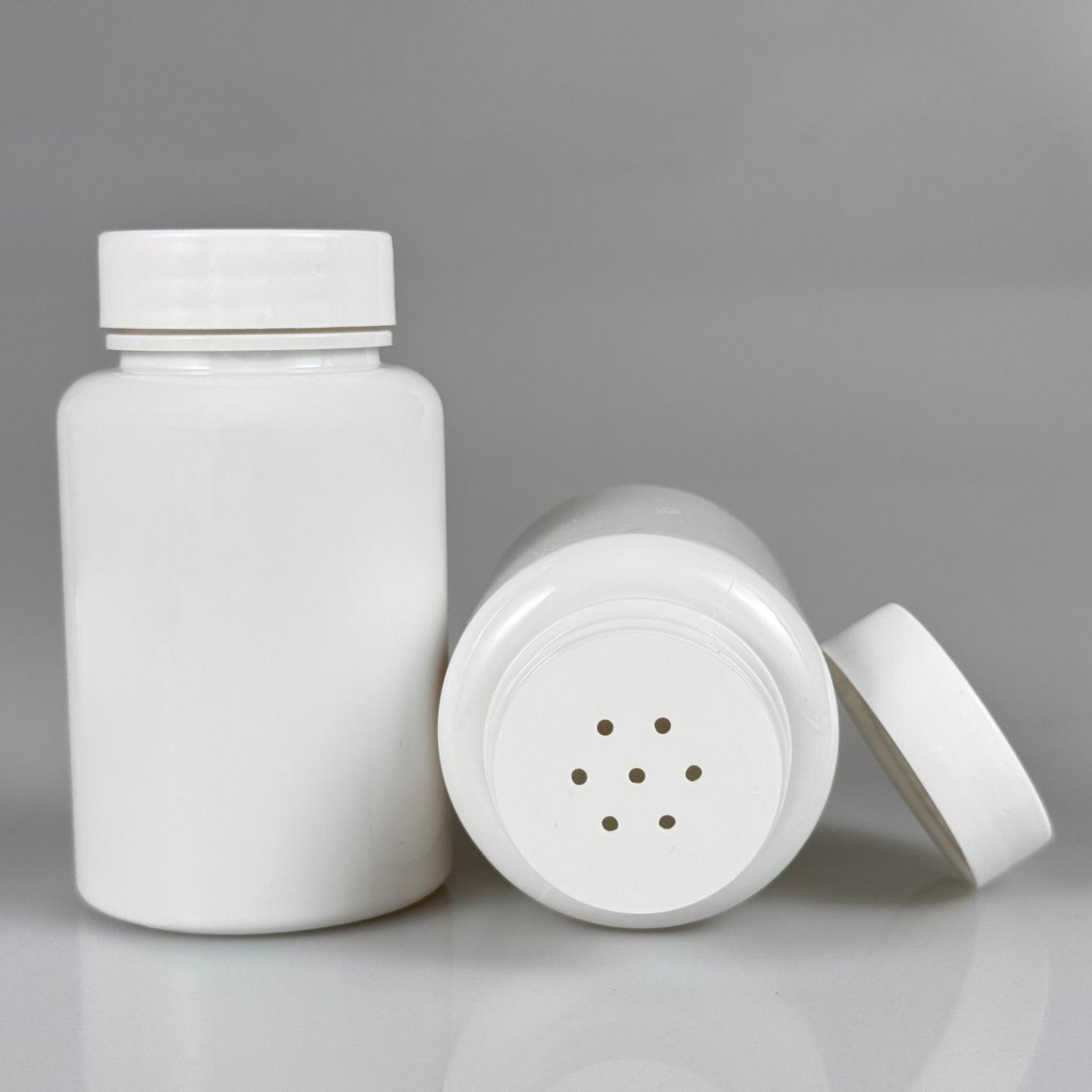 150 CC BEYAZ PET PUDRA ŞİŞESİ + BEYAZ PLASTİK KAPAKLI + PUDRA TIPALI TAKIM - 150 ML PUDRA KUTUSU, EKO TUZLUK