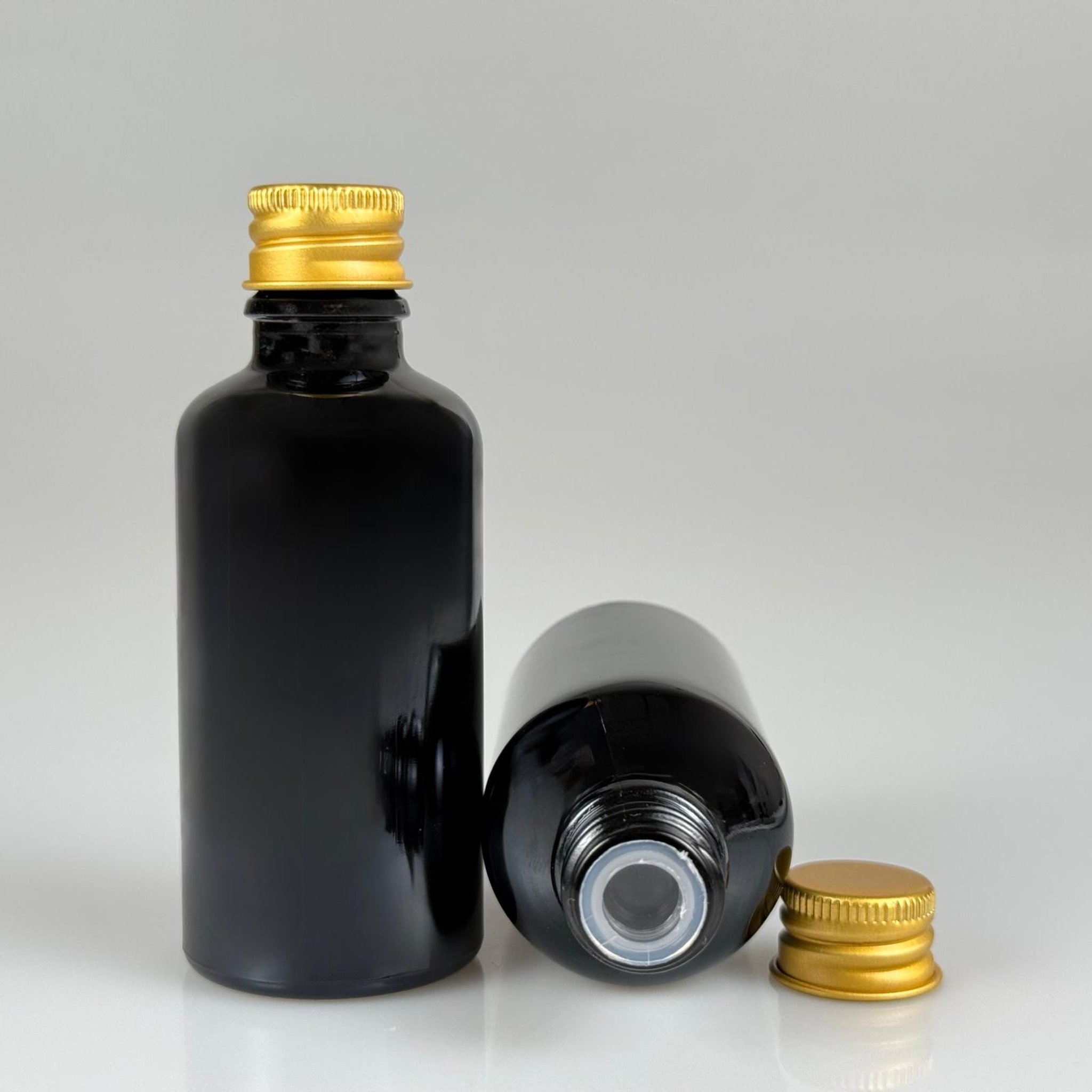 50 CC SİYAH CAM ŞİŞE + KÖPÜK CONTALI GOLD ALÜMİNYUM METAL KAPAKLI + KÖR TIPALI TAKIM - 50 ML SİYAH CAM ŞİŞE