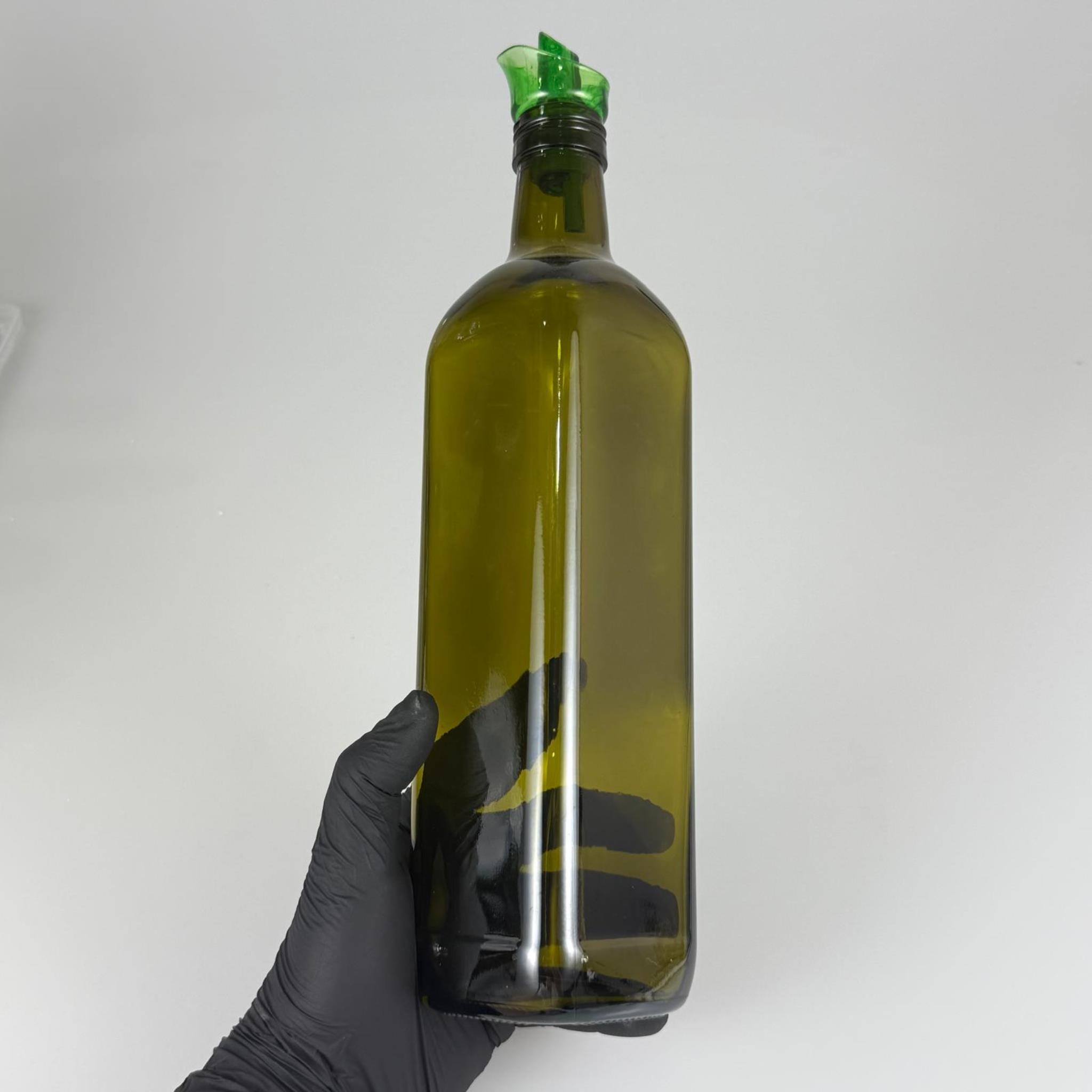 Akıtmaz Kapaklı Şık Cam Yağlık – Zeytinyağı ve Sirke İçin - Restoran Tipi 750 ML Yeşil Maraska Kare Yağdanlık Açık Yeşil Akıtıcı Başlıklı